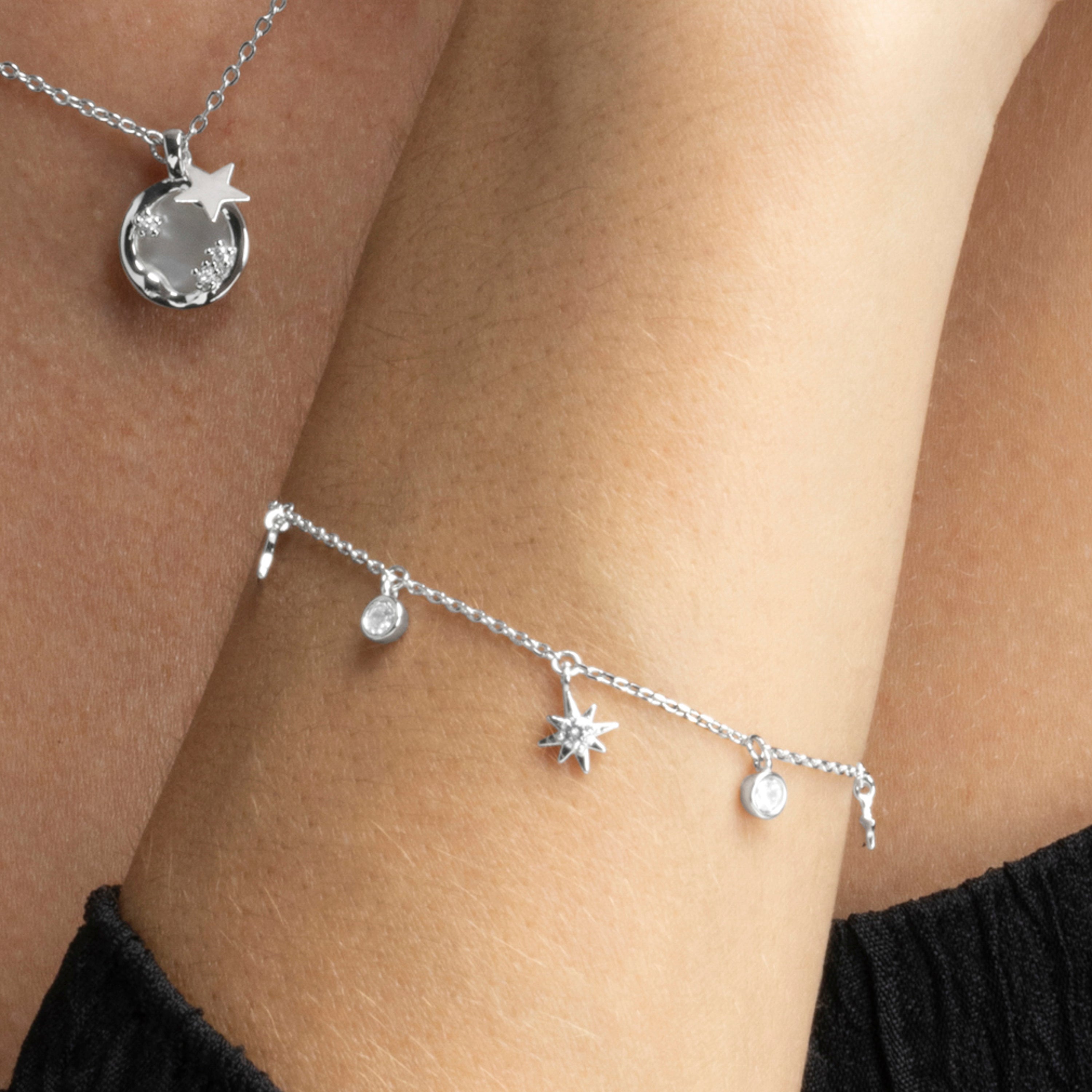Pulsera de Plata de Ley 925 con Circonita Brillante acabada en rodio - Oyazia