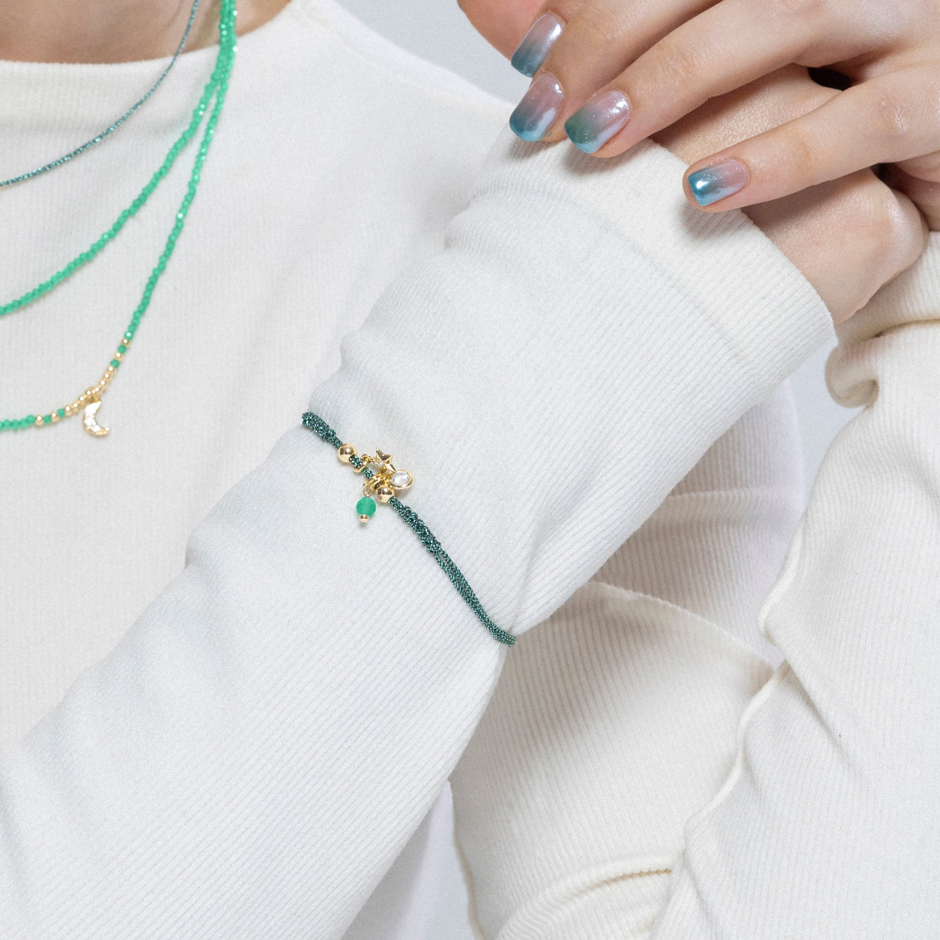 Pulseira de Prata de Lei 925 e Cristal Verde acabada em ouro amarelo de 18k - Estrela