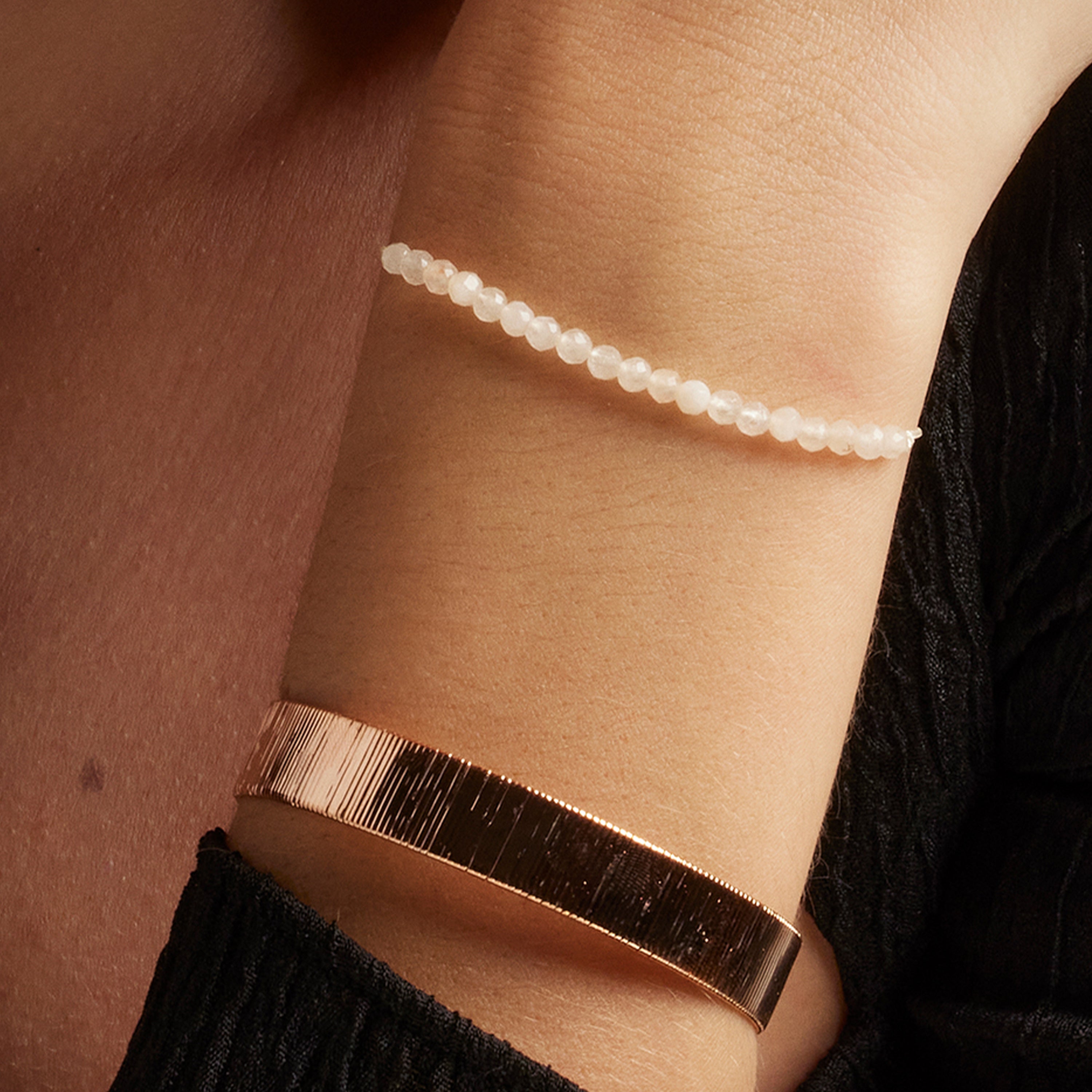 Bracciale in Argento Sterling 925 con Giada Bianca rifinito in Rodio - Aquisa