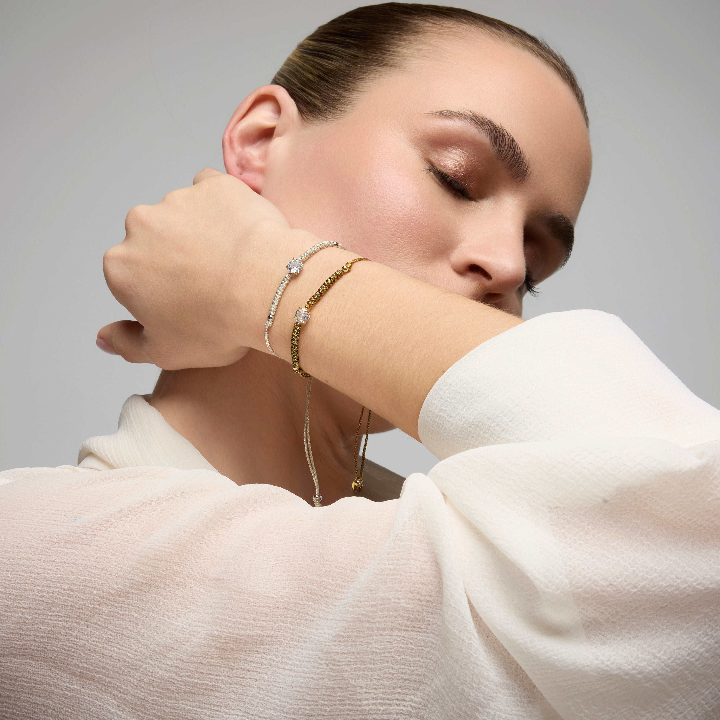 Bracelet en argent sterling 925 et zircon brillant finition or jaune 18k - Akma