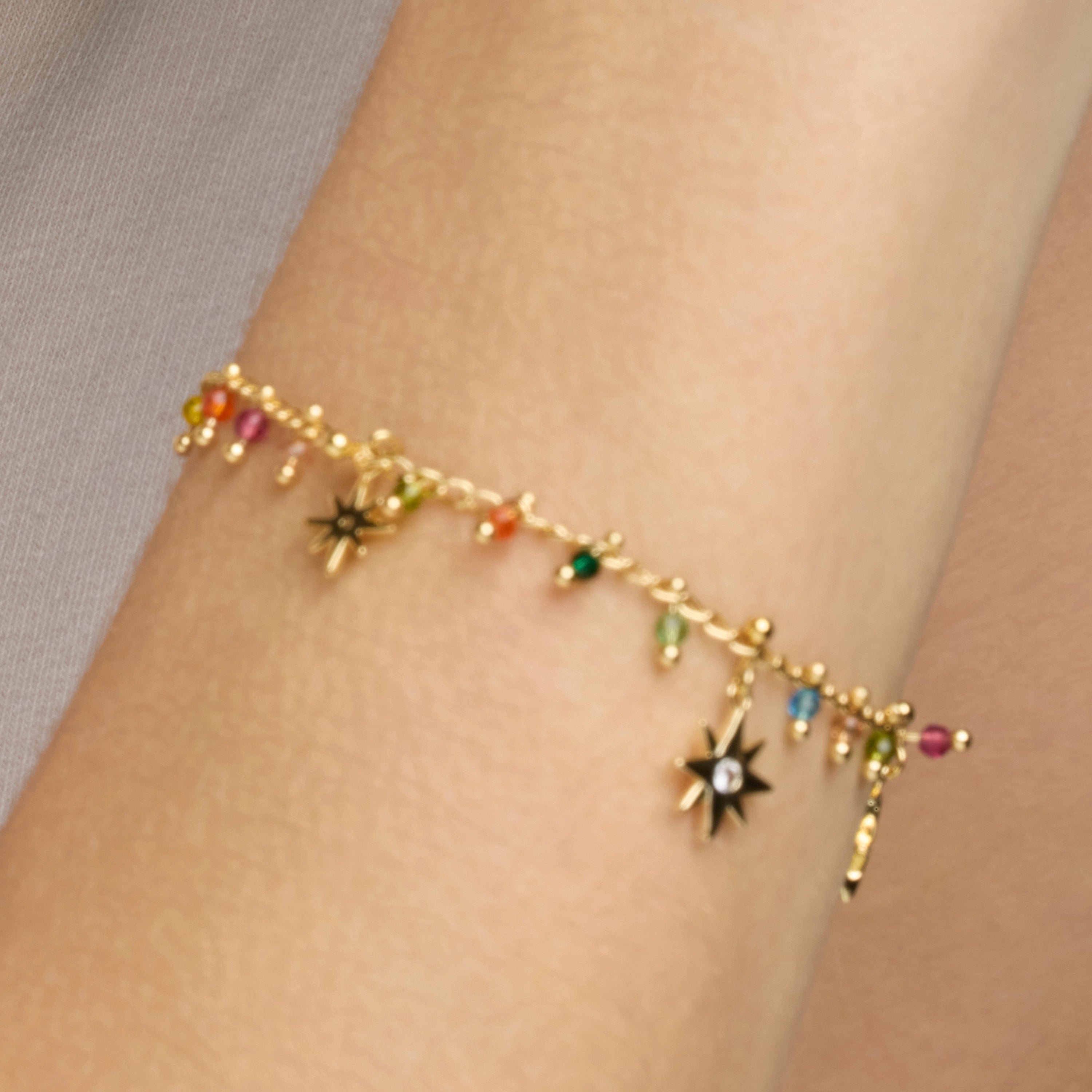 Pulseira de Prata de Lei 925 e Cristal Multicolor acabamento em ouro amarelo de 18k - Huin