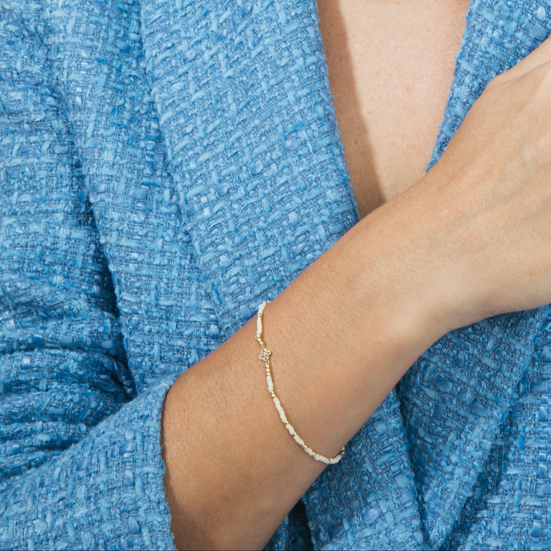 Pulsera de Plata de Ley 925 y Circonita Amatista acabado en oro amarillo 18k - Becle