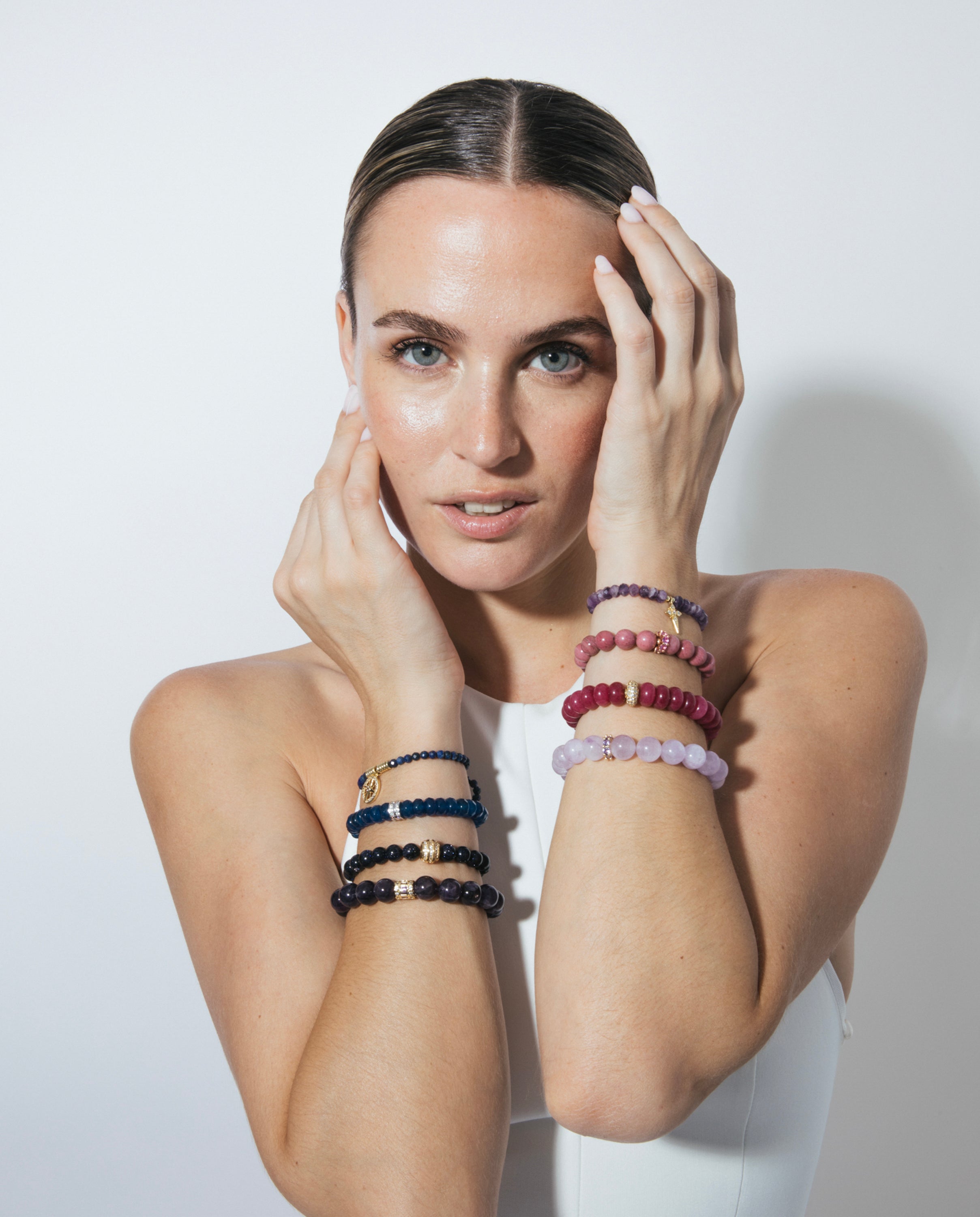 Bracciale in argento sterling 925 e giada blu con finitura in rodio - Hado