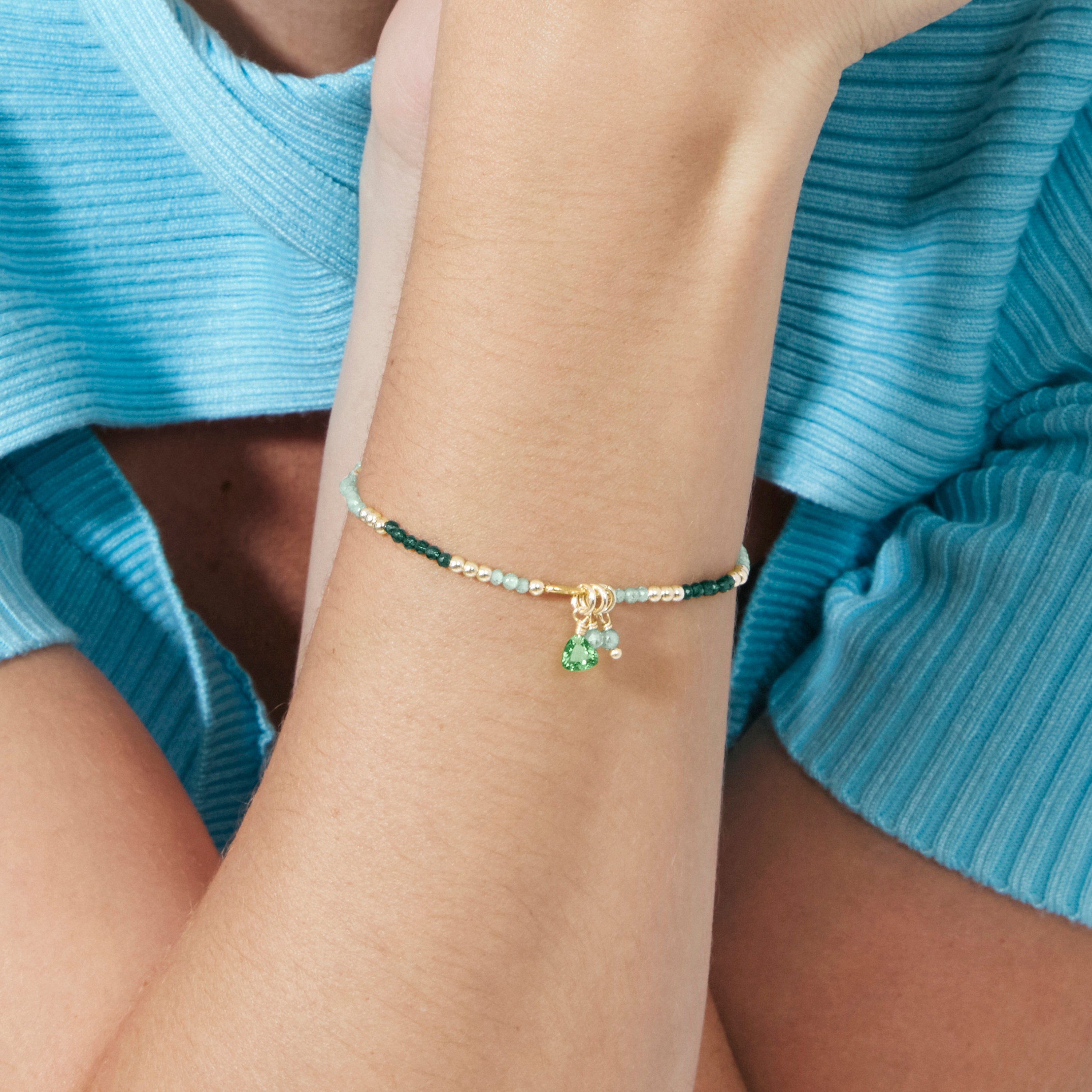 Armband aus 925er Sterlingsilber und grünem Kristall mit 18-karätiger Gelbgoldauflage - Ilkan