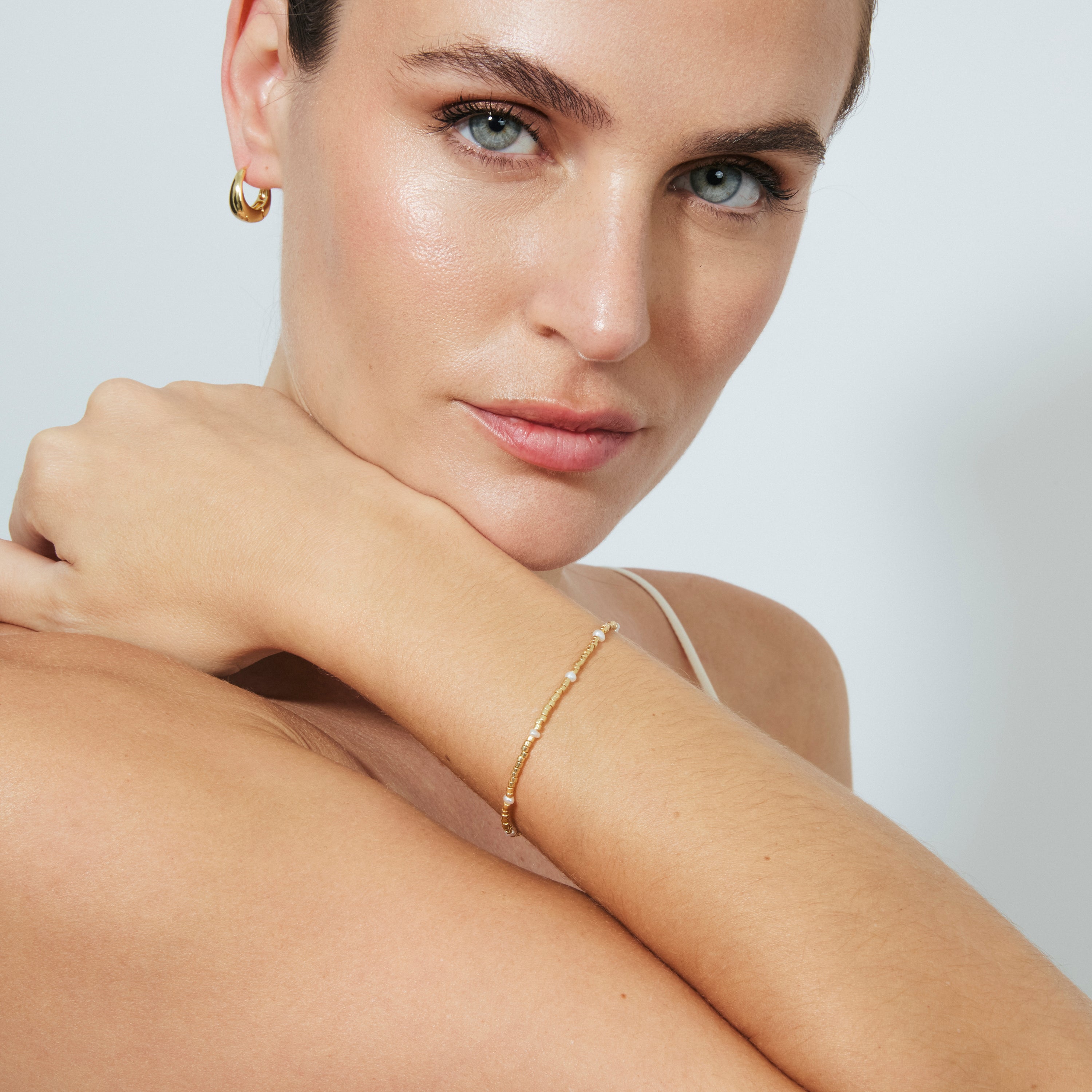 Sterling Silver 925 Bracelet with White Lacquer and 18k Yellow Gold Finish - Fahkia