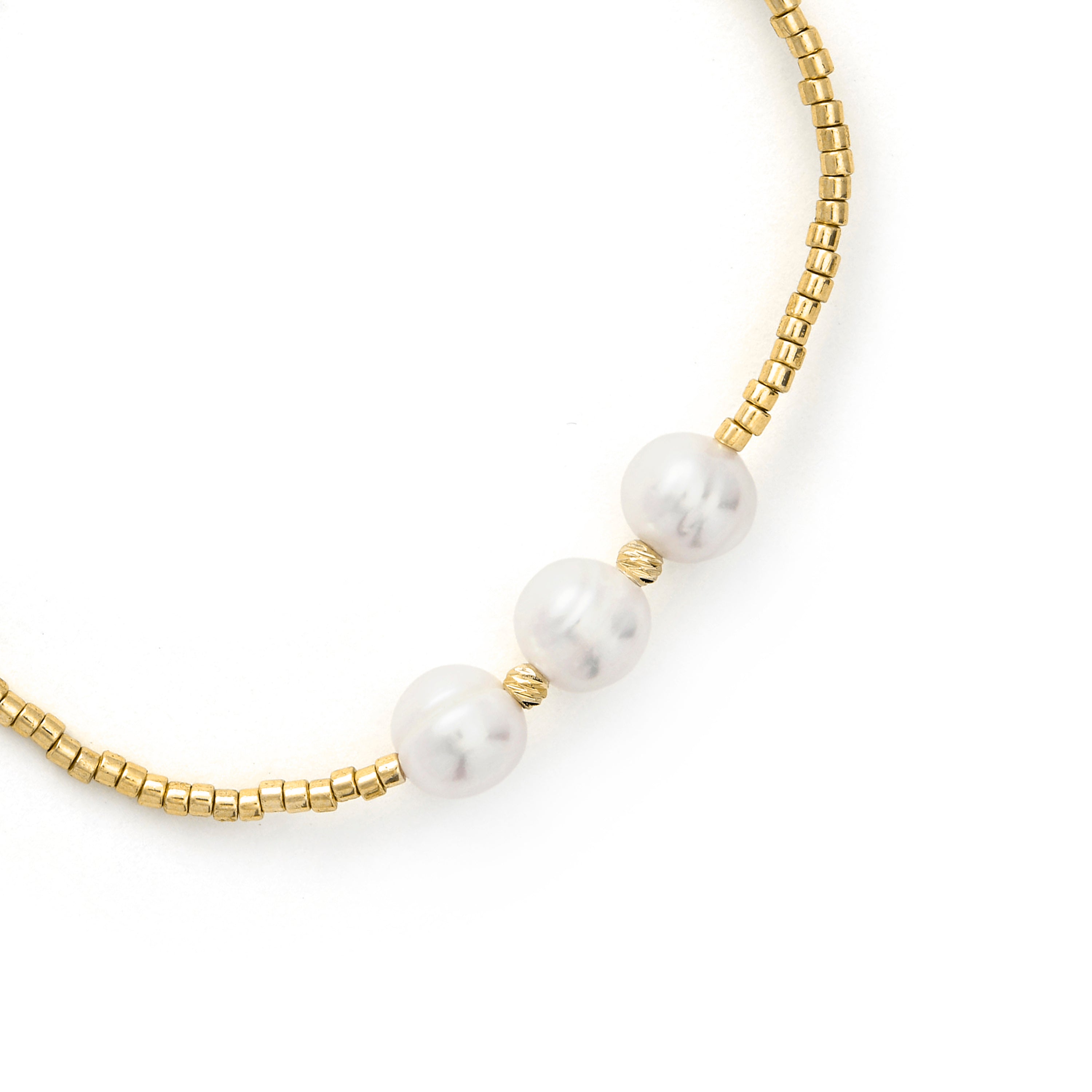 Sterling Silver 925 Bracelet with White Pearl Finished in 18k Yellow Gold - Oschu
