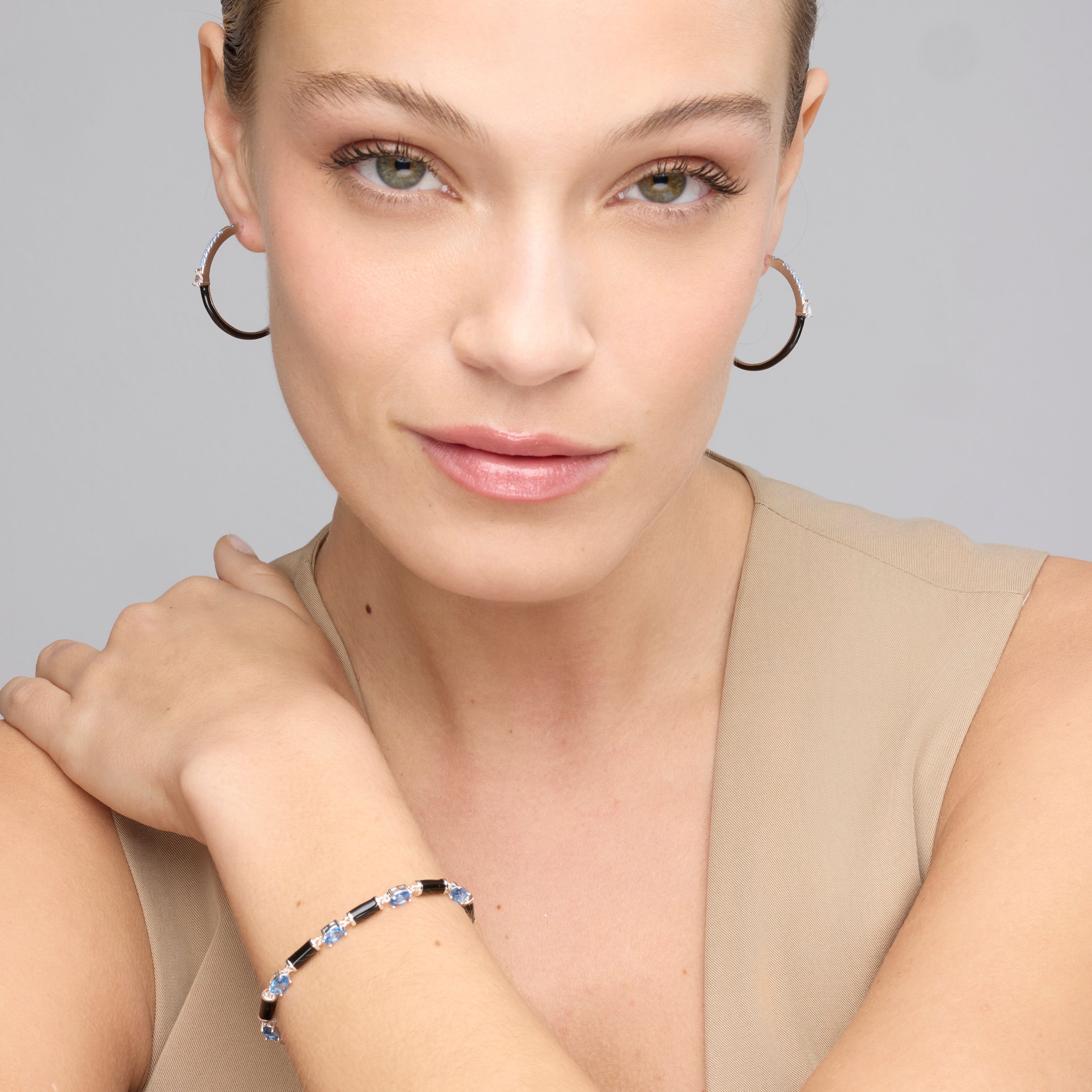 Boucles d'oreilles en argent sterling 925 et zircon topaze bleue finition rhodium - Drado