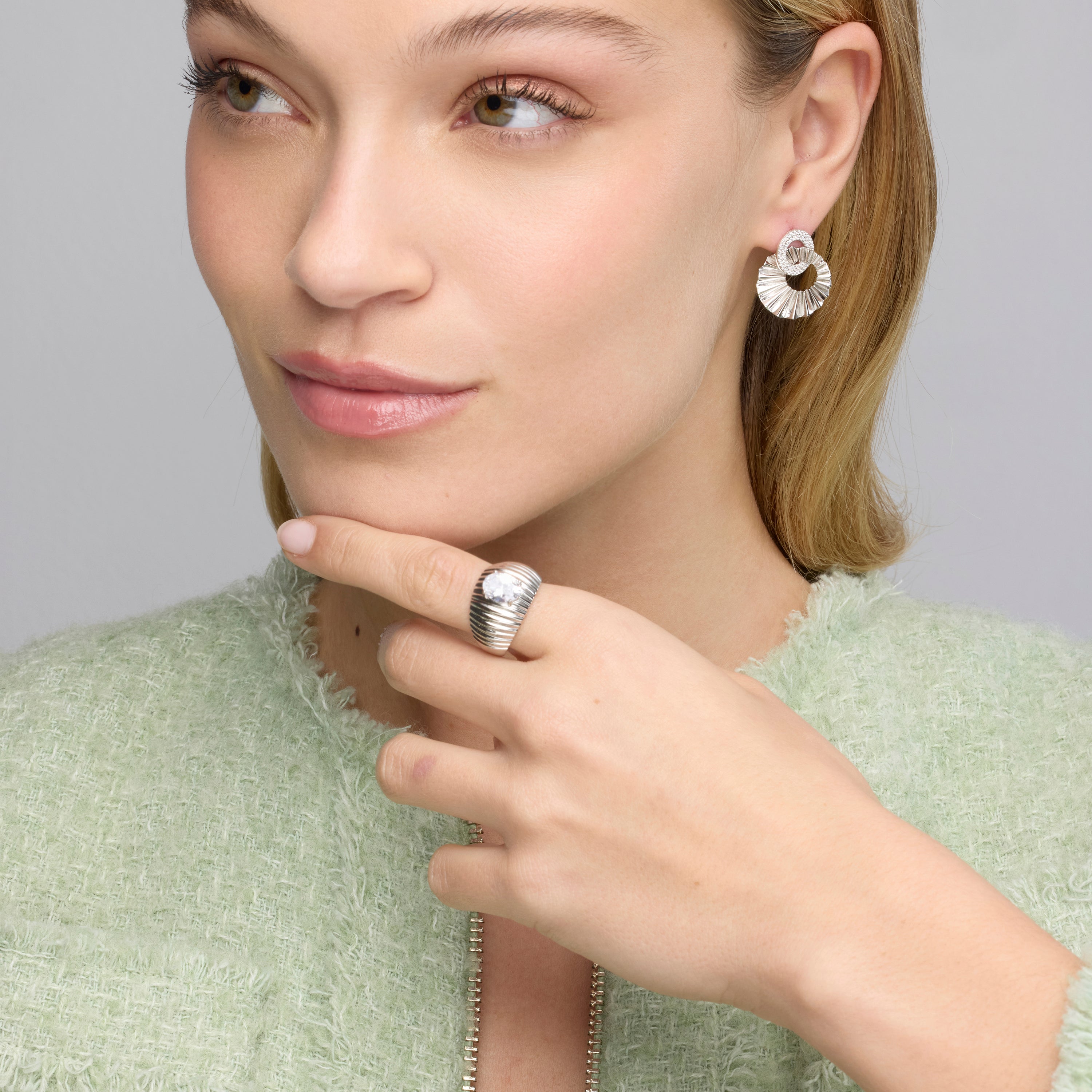 Ohrringe aus 925er Sterlingsilber und funkelndem Zirkonia mit Rhodium-Finish - Hafa