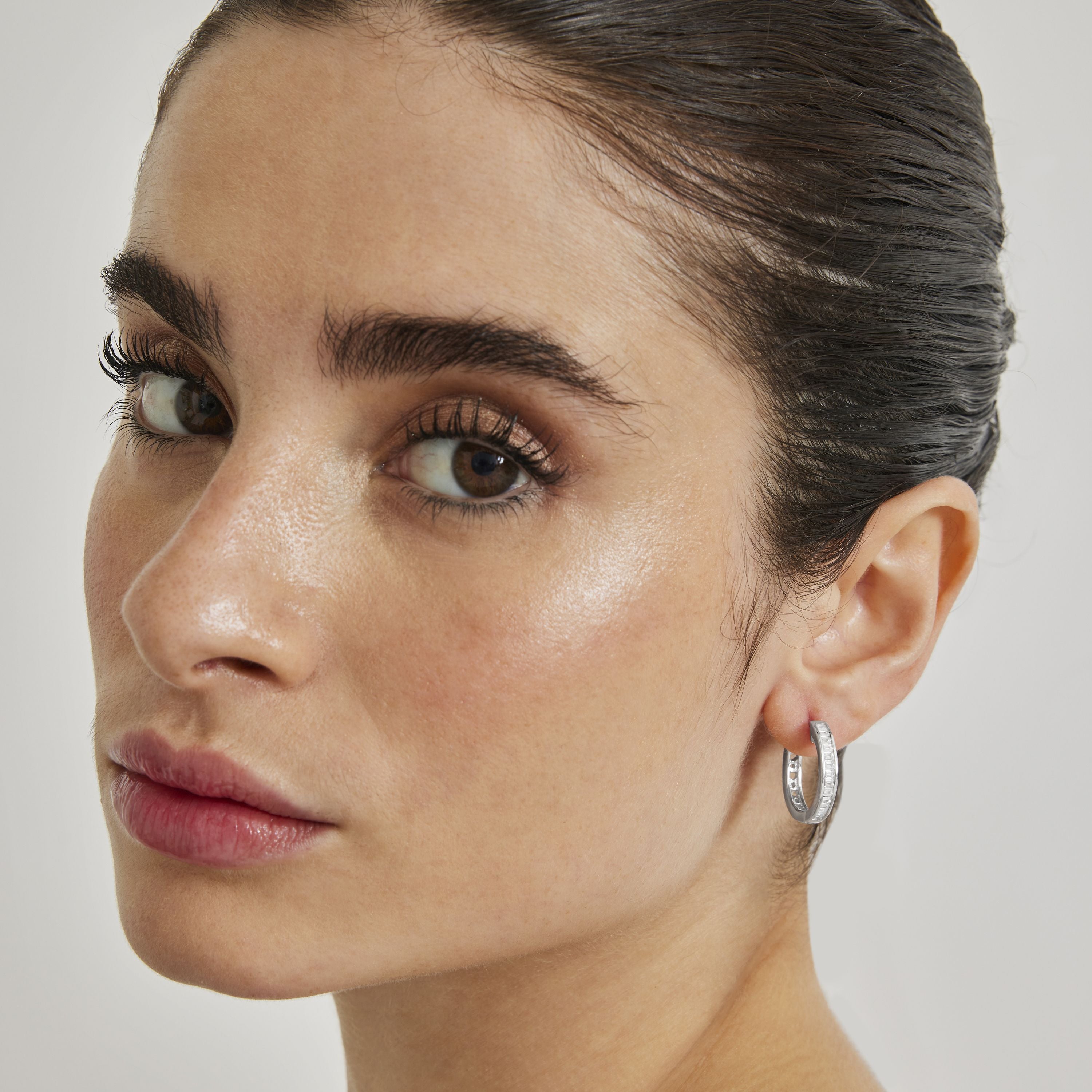 Pendientes de Plata de Ley 925 con Circonita Brillante acabados en rodio - Essential