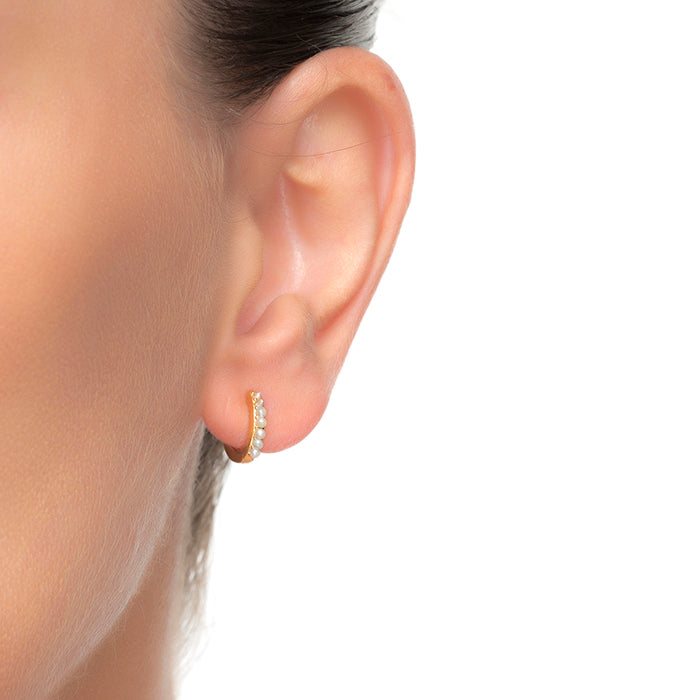 Boucles d'oreilles de 7mm en argent sterling 925 avec perle blanche finies en or jaune 18K - Leofcar