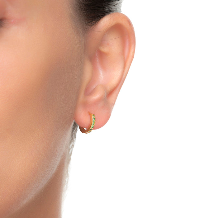 Orecchini da 7mm in Argento Sterling 925 con Zirconia Cubica Smeraldo finiture in oro giallo 18K - Leofcar