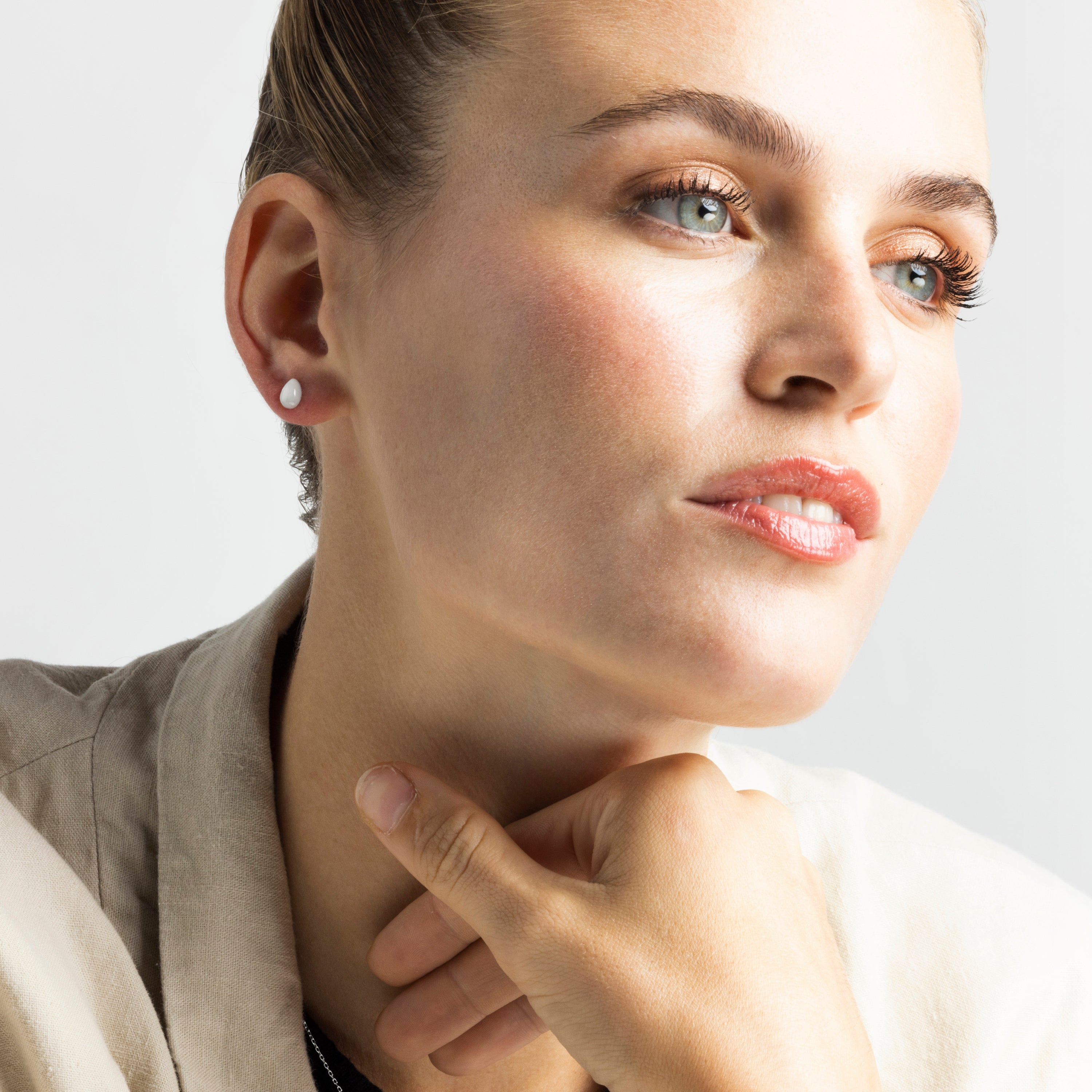 Boucles d'oreilles en argent sterling 925 avec nacre blanche finition rhodiée - Yedia