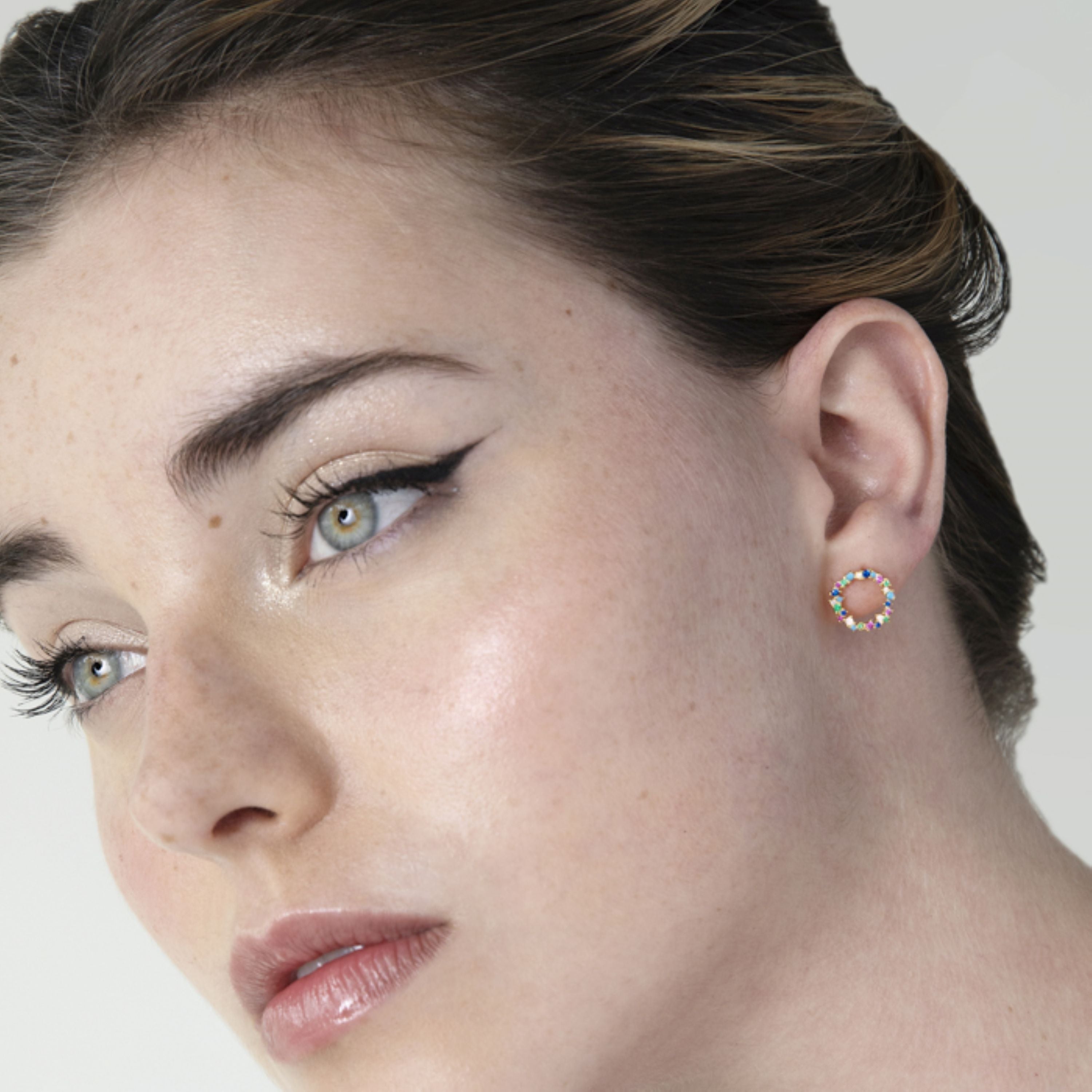 Brincos de Prata de Lei 925 com Zircónia Multicolor acabados em ouro amarelo 18K - Thilak
