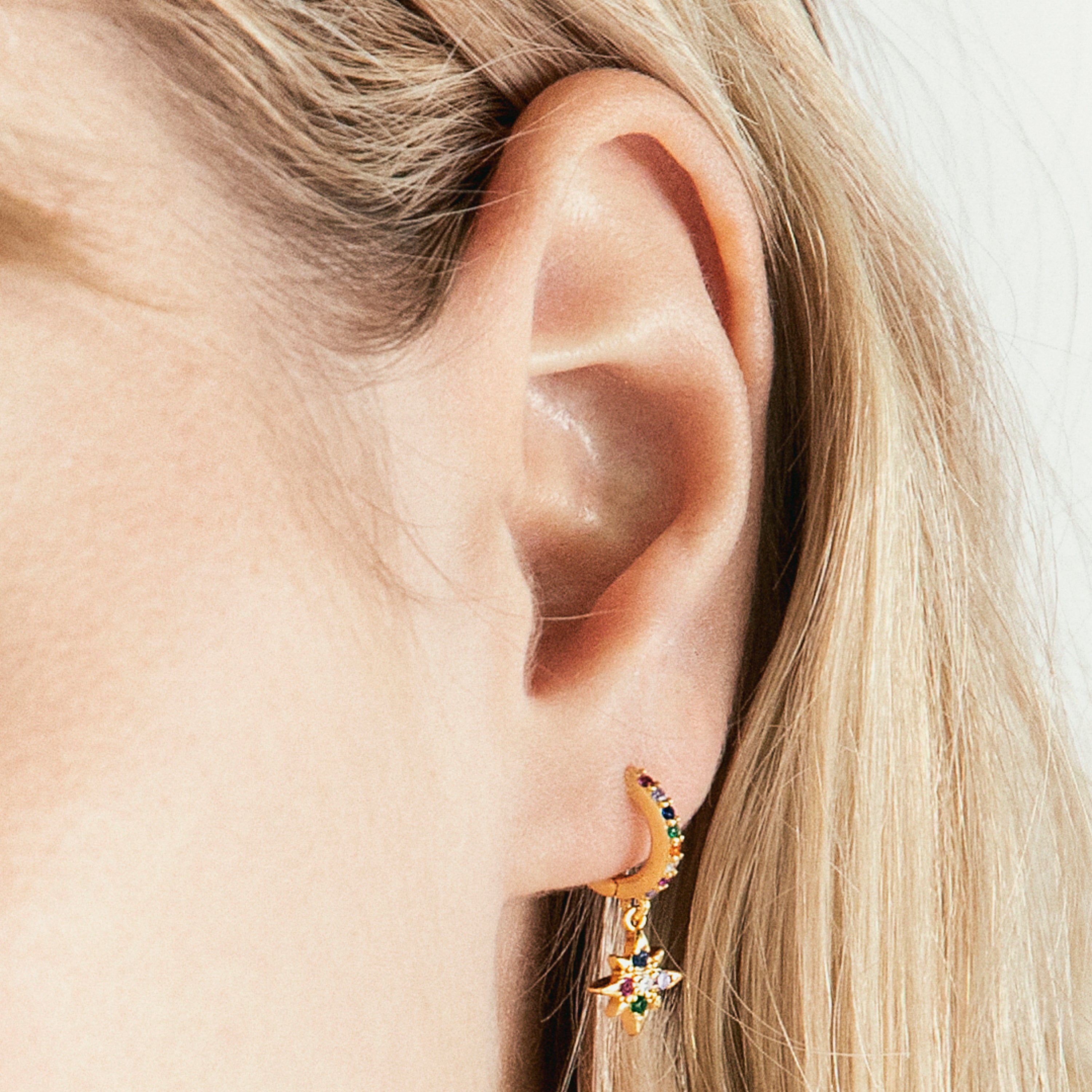 Pendientes de Plata de Ley 925 con Circonita Multicolor acabados en oro amarillo 18K - Siba