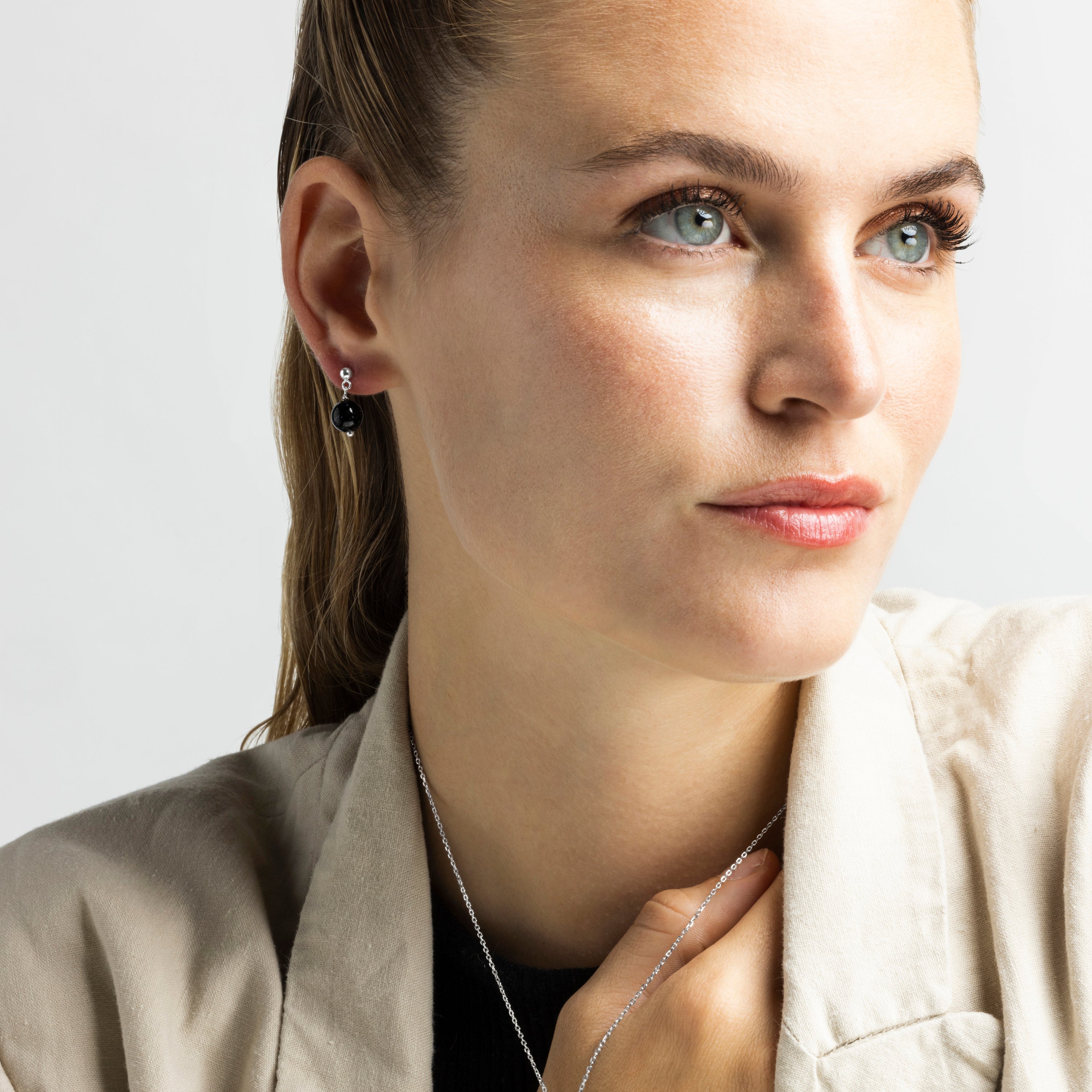 Boucles d'oreilles en argent sterling 925 avec quartz hydrothermal onyx finition rhodium - Coleki