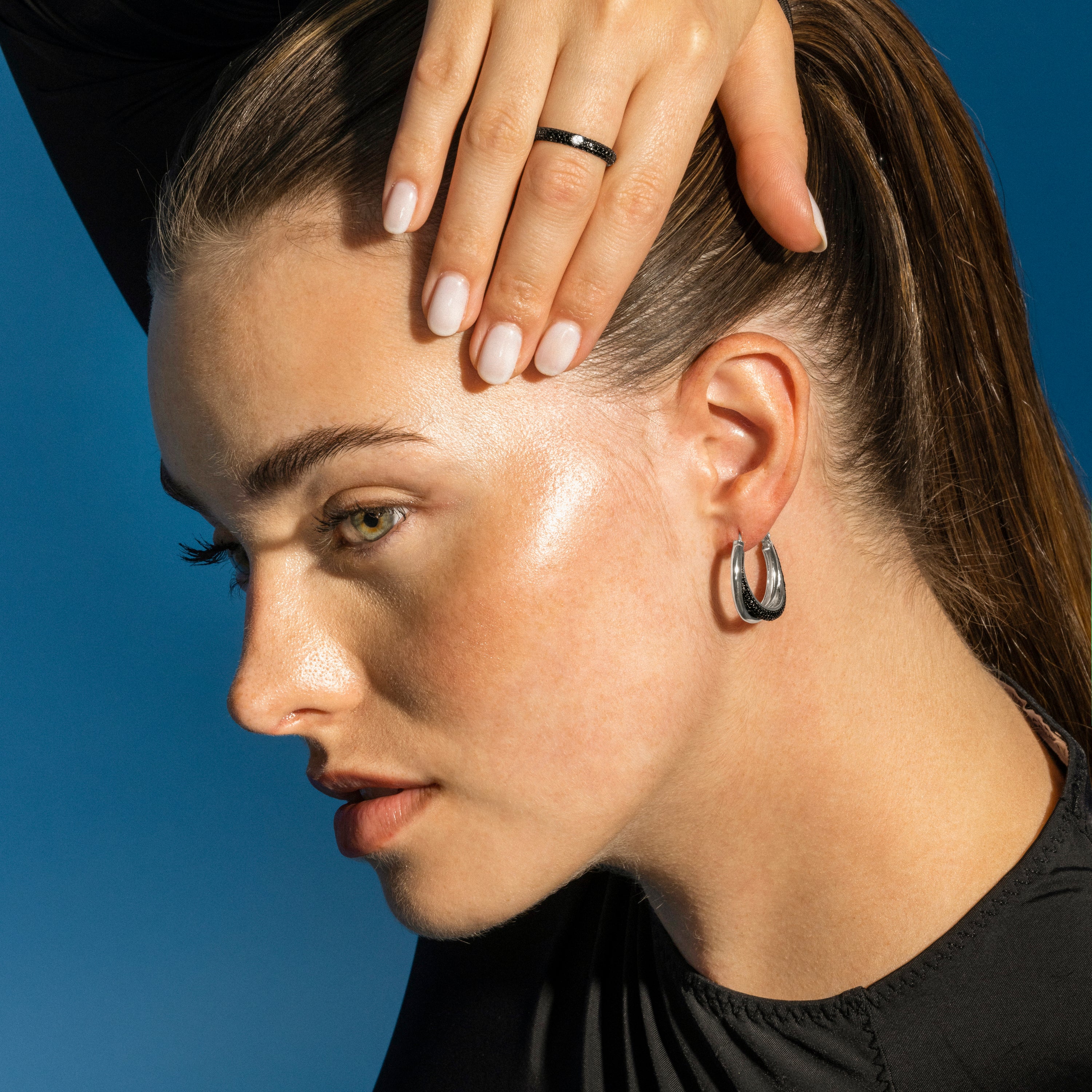 Boucles d'oreilles en argent sterling 925 et oxyde de zirconium onyx finition rhodiée - Dara