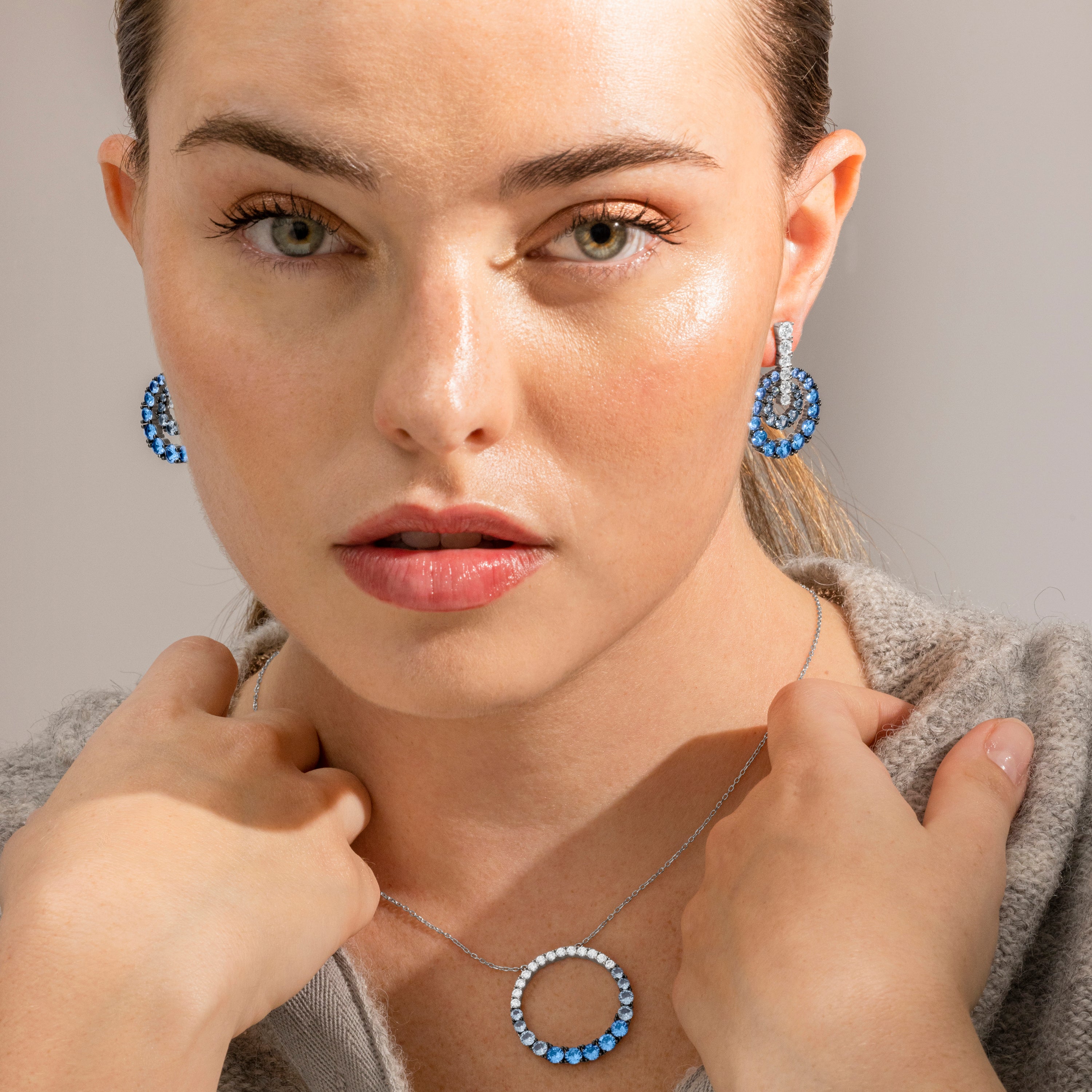 Boucles d'oreilles en argent sterling 925 et zirconium aigue-marine finition rhodiée - Kraesh