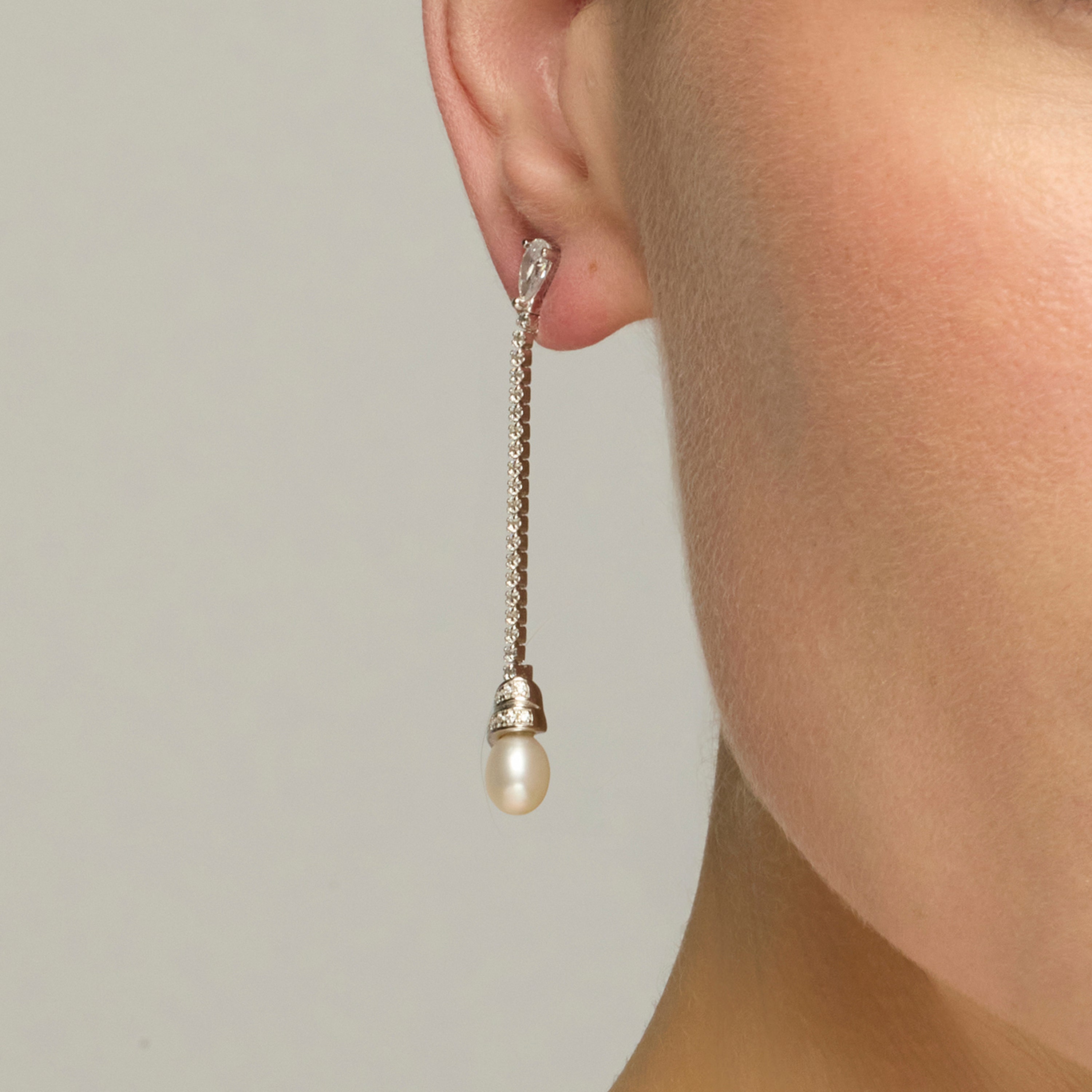 925 Sterling Silver Earrings with White Pearl and Rhodium Finish - Darze