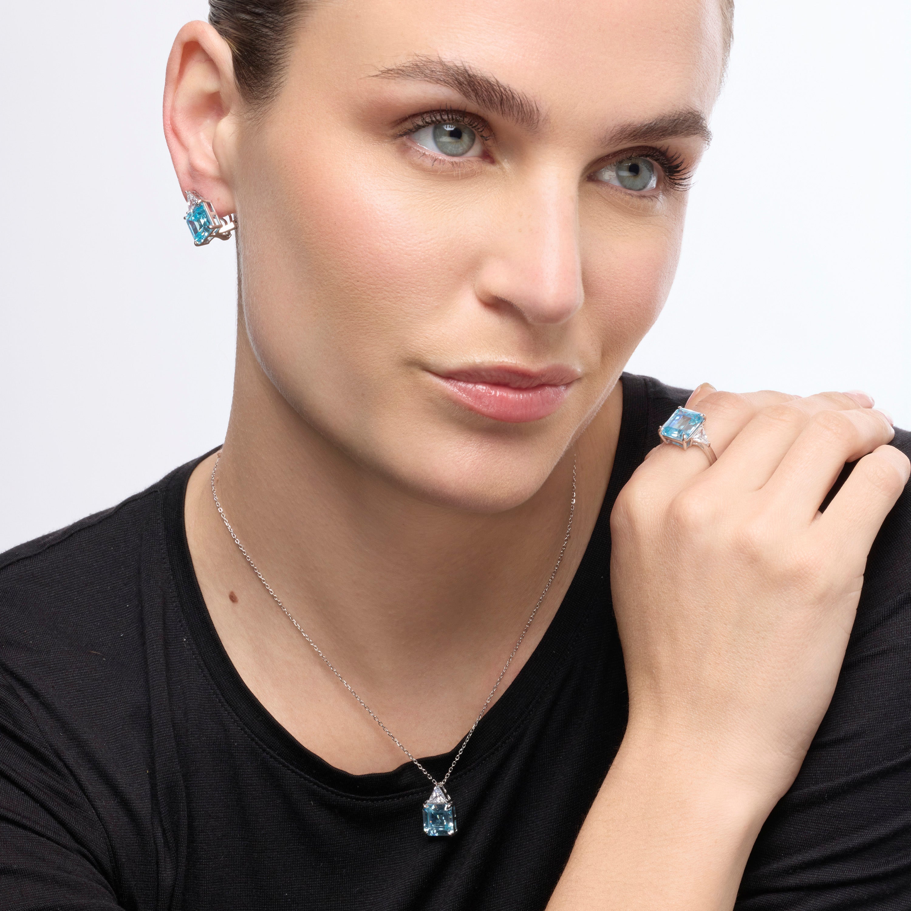 Brincos de Prata de Lei 925 e Quartzo Hidrotermal Água-marinha acabamento ródio - Rukna