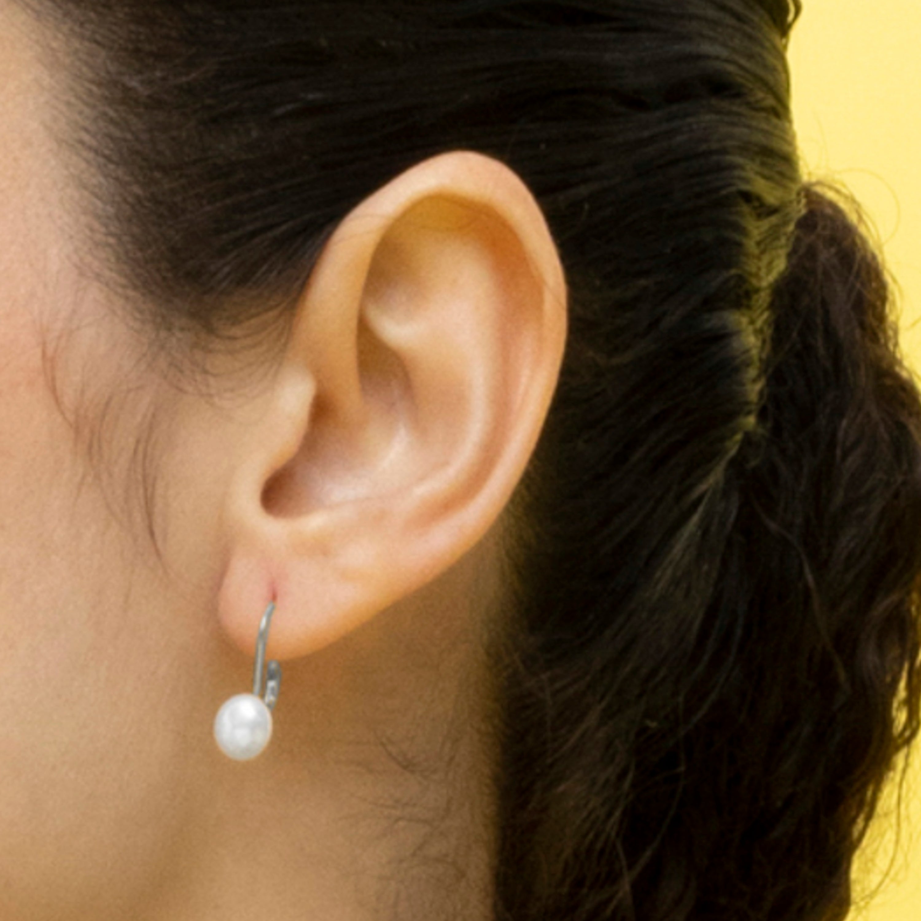 925 Sterling Silver Earrings with White Pearl finished in rhodium - Essential
