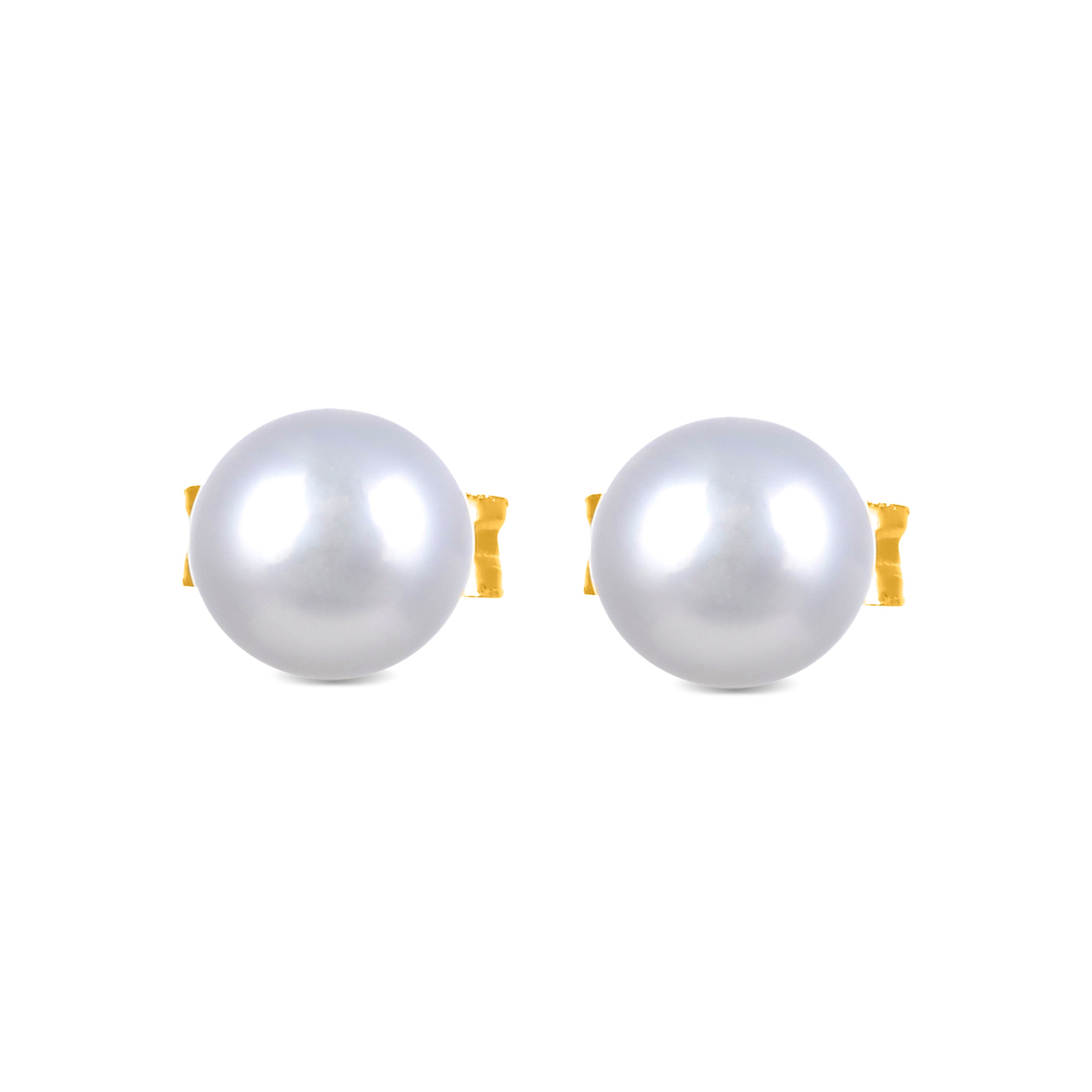 925 Sterling Silver Earrings with White Pearl finished in 18K Yellow Gold - Basic