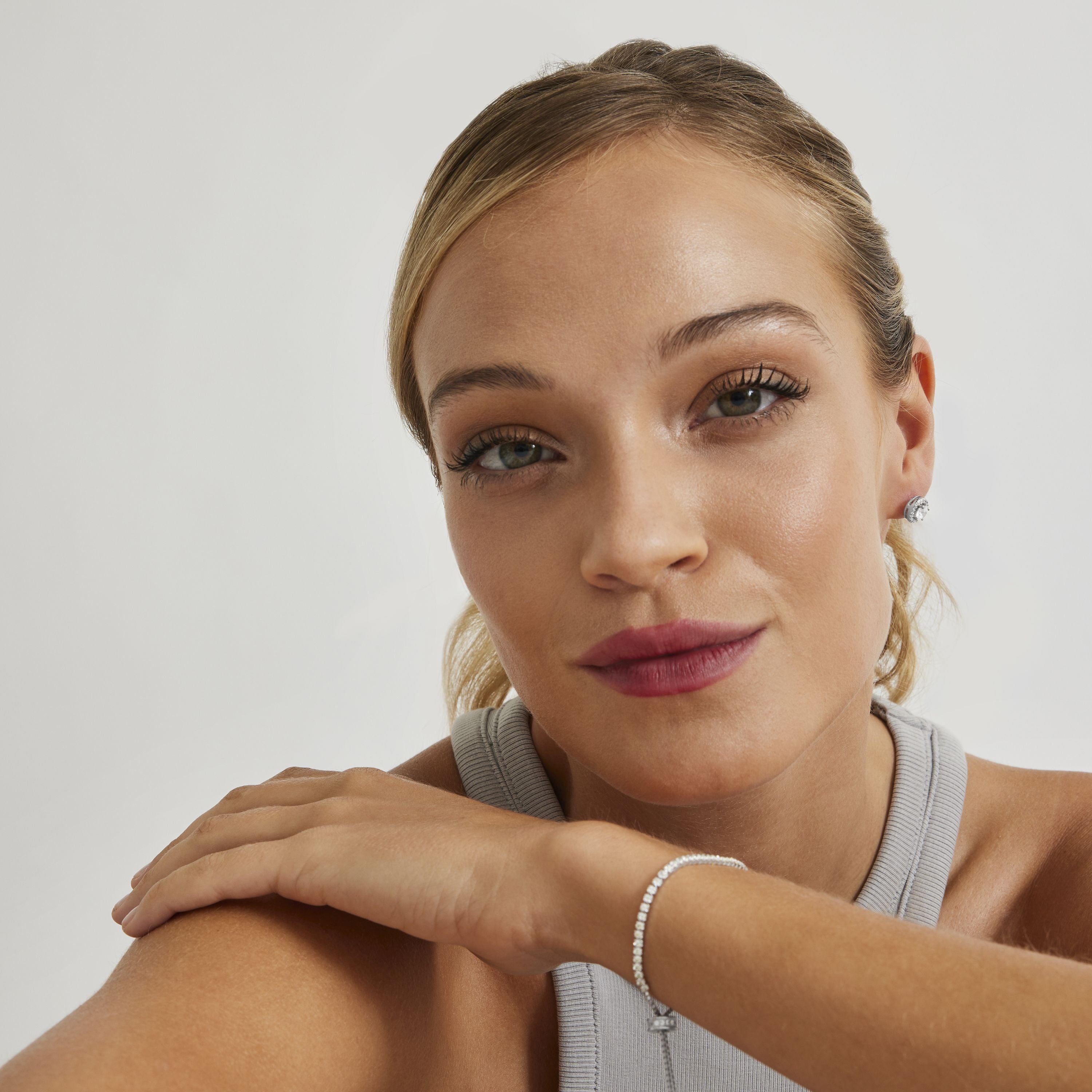 Boucles d'oreilles en argent sterling 925 avec zircon brillant finition rhodiée - Pierre de légende