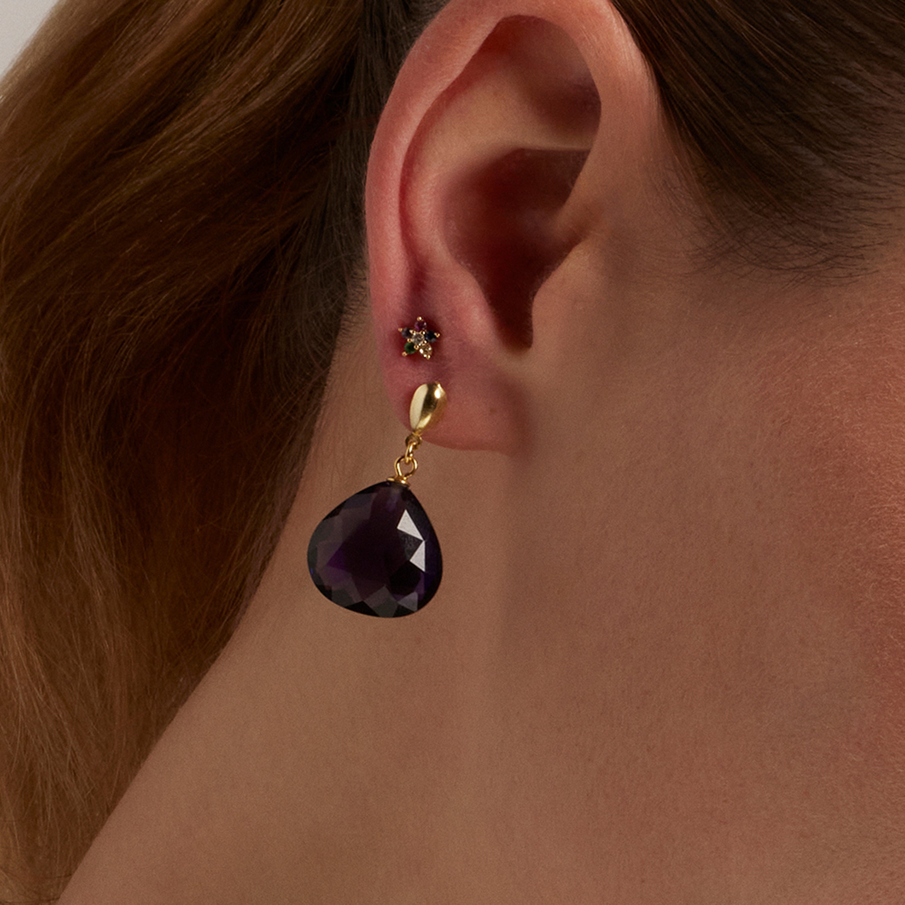 Pendientes de Plata de Ley 925 con Amatista Natural acabados en oro amarillo 18K - Zoqoyi