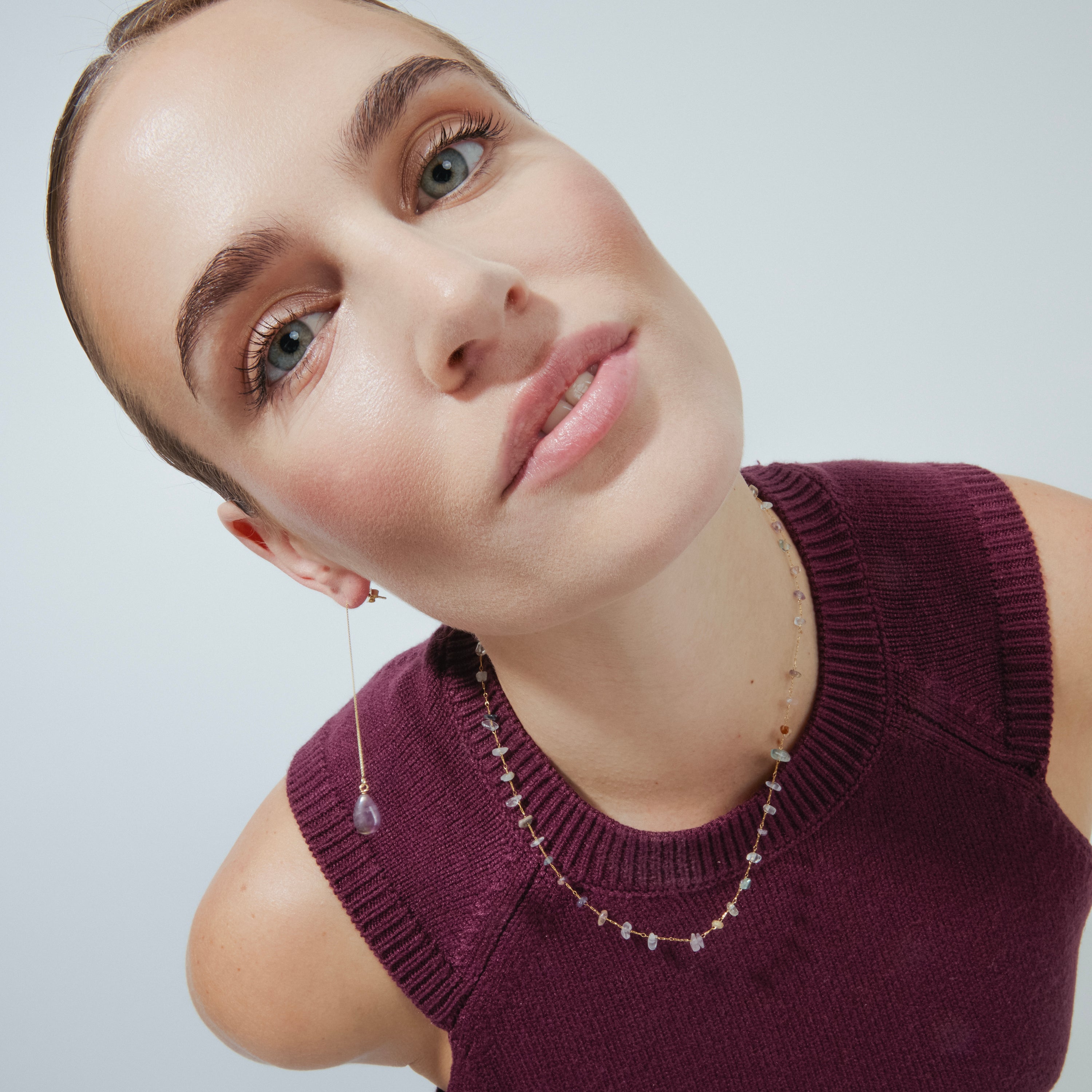 Pendientes de Plata de Ley 925 con Amatista Natural acabados en oro amarillo 18K - Zoqoyi