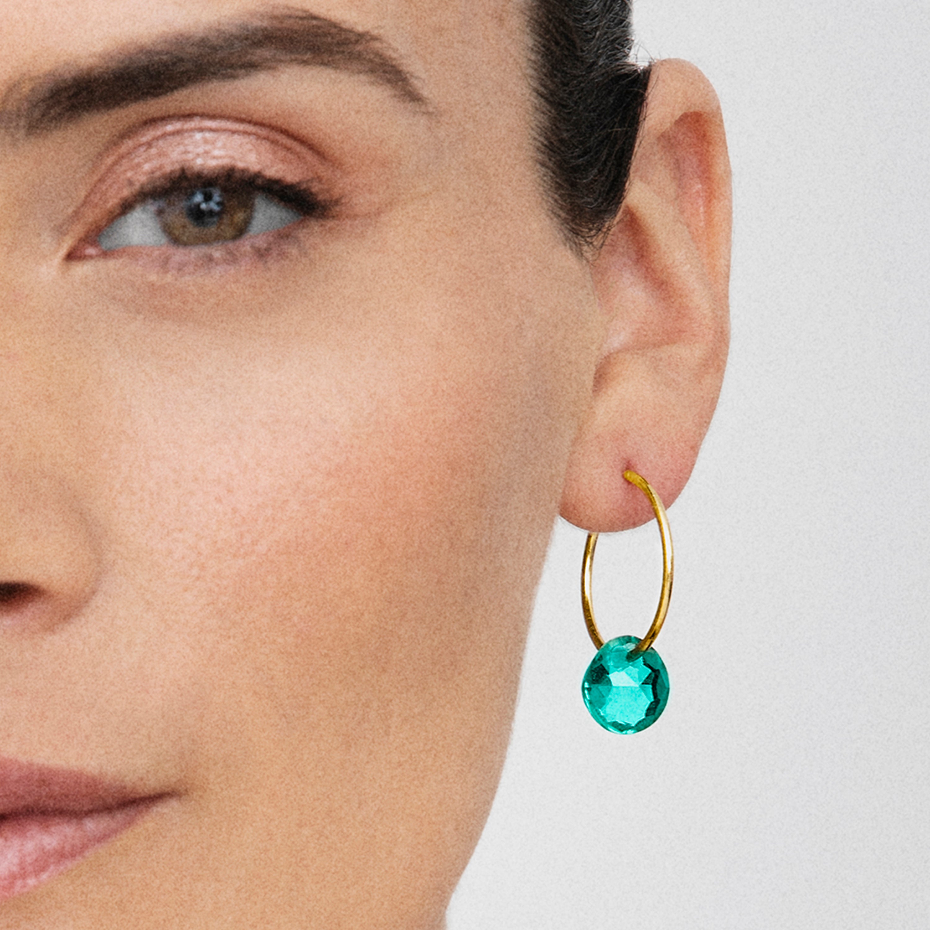 Boucles d'oreilles en argent sterling 925 avec quartz hydrothermal vert finition or jaune 18K - Vanshy