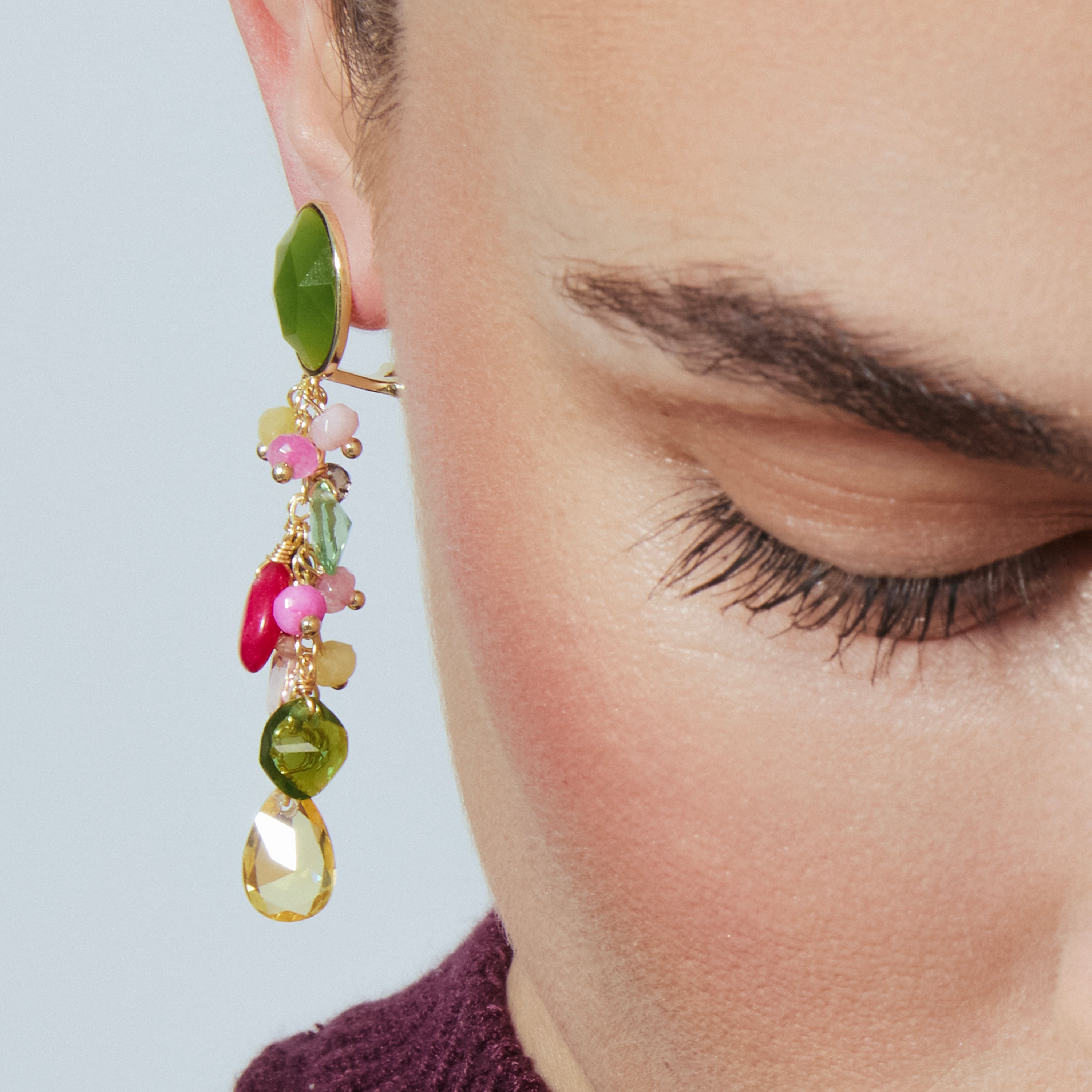 Brincos de Prata de Lei 925 e Olho de Gato Verde acabados em ouro amarelo 18K - Urilys