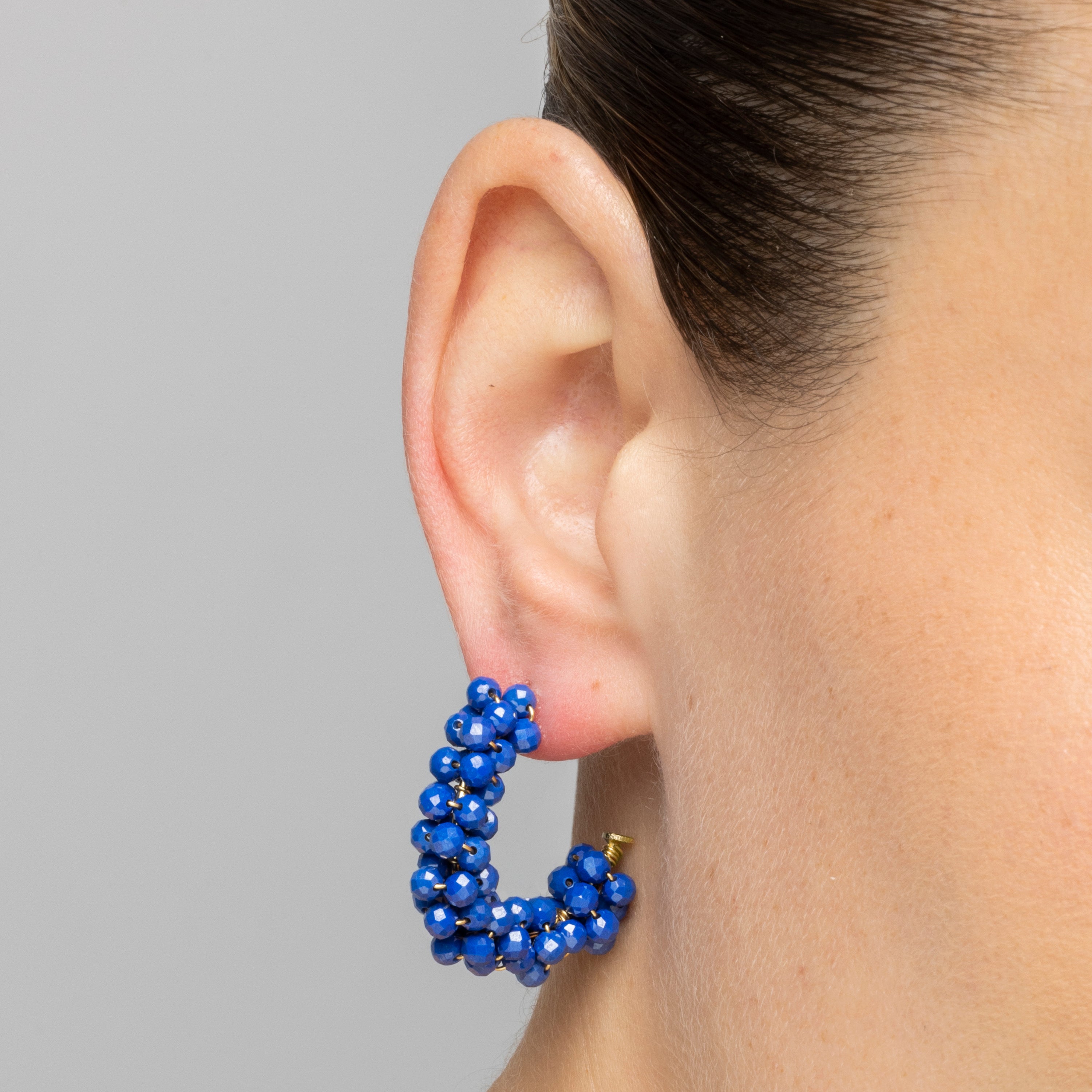 Pendientes de Plata de Ley 925 y Cristal Azul Oscuro acabado oro amarillo de 18k - Silka