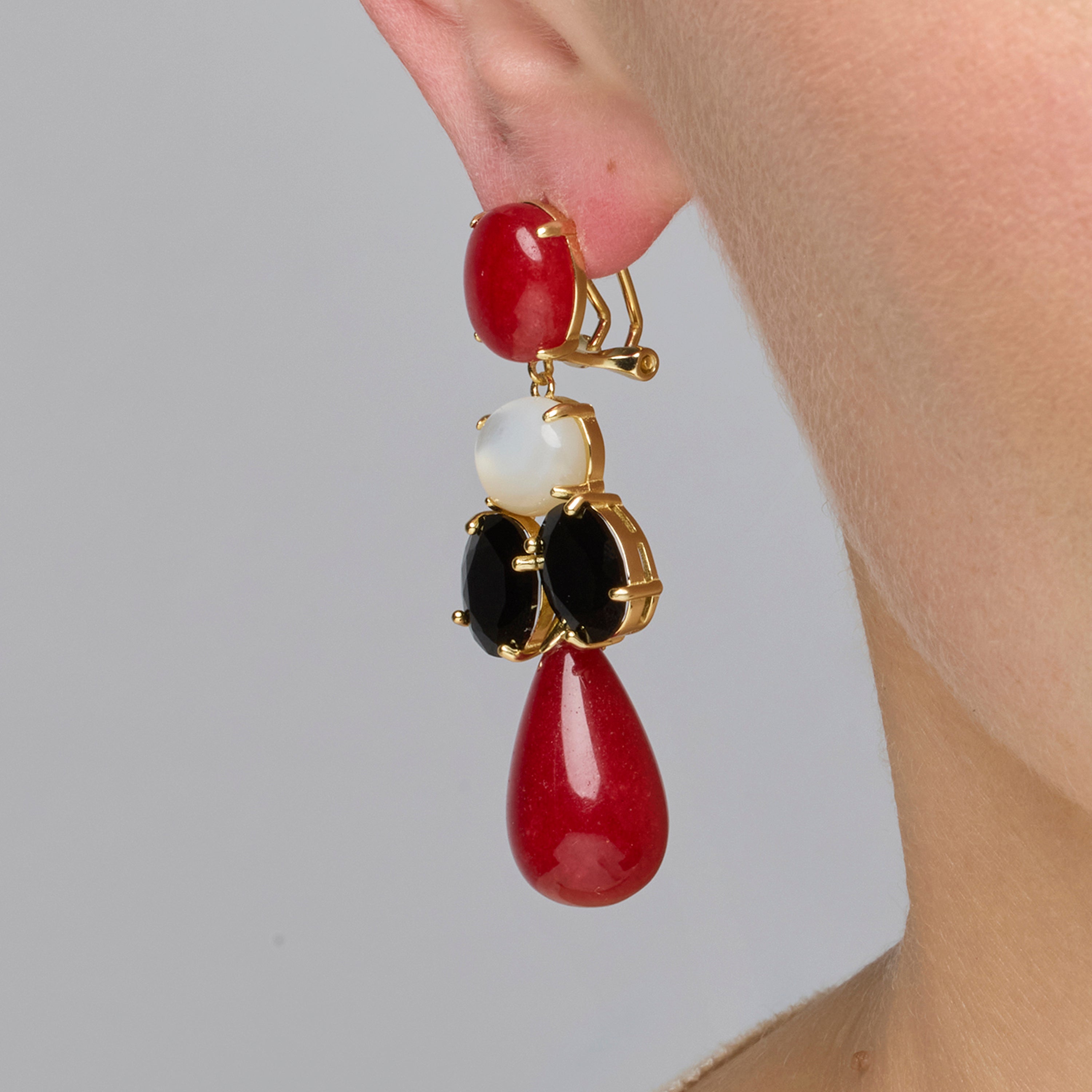 Pendientes de Plata de Ley 925 y Coral acabado oro amarillo de 18k - Dumi