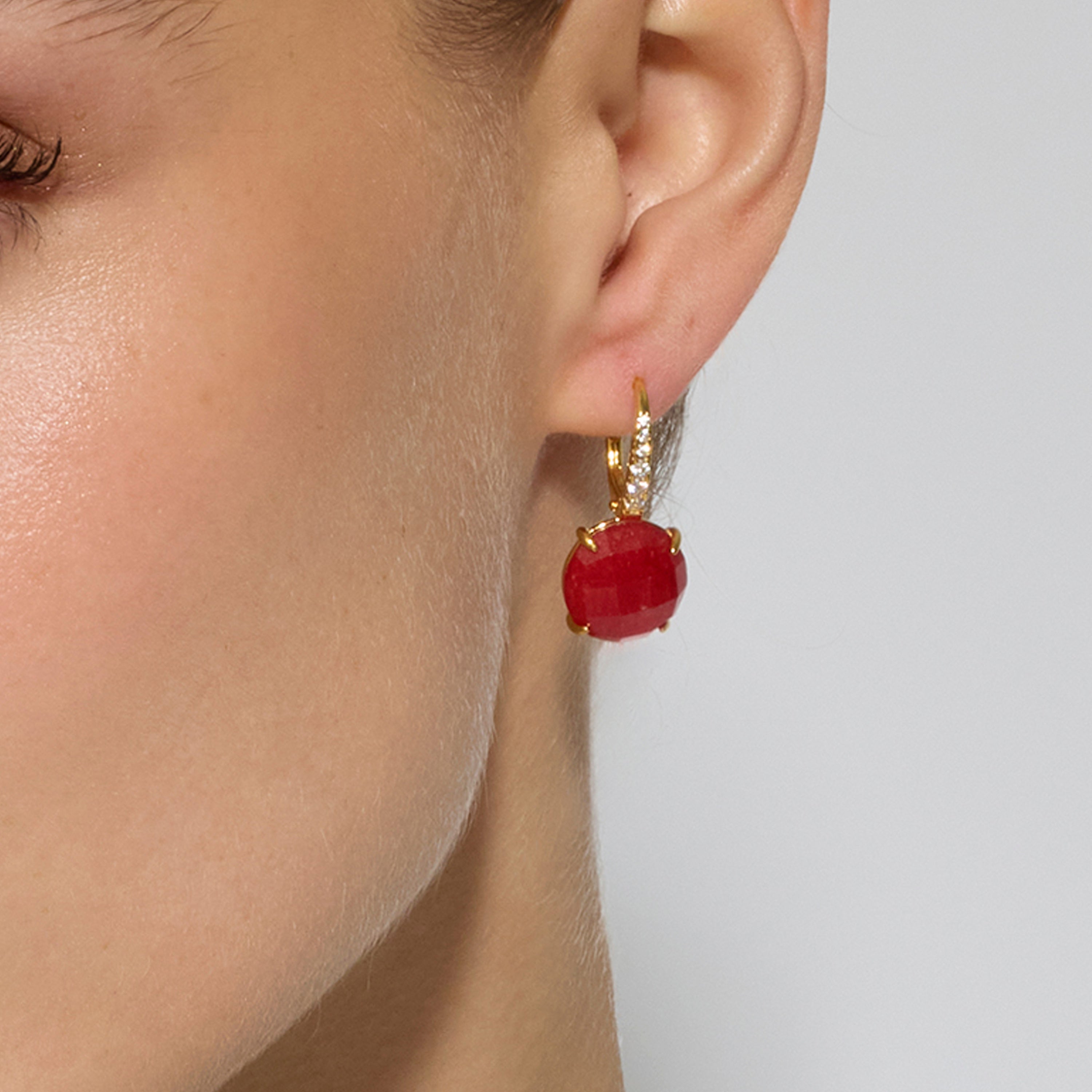 Boucles d'oreilles en argent sterling 925 et jade rouge finition or jaune 18k Lior