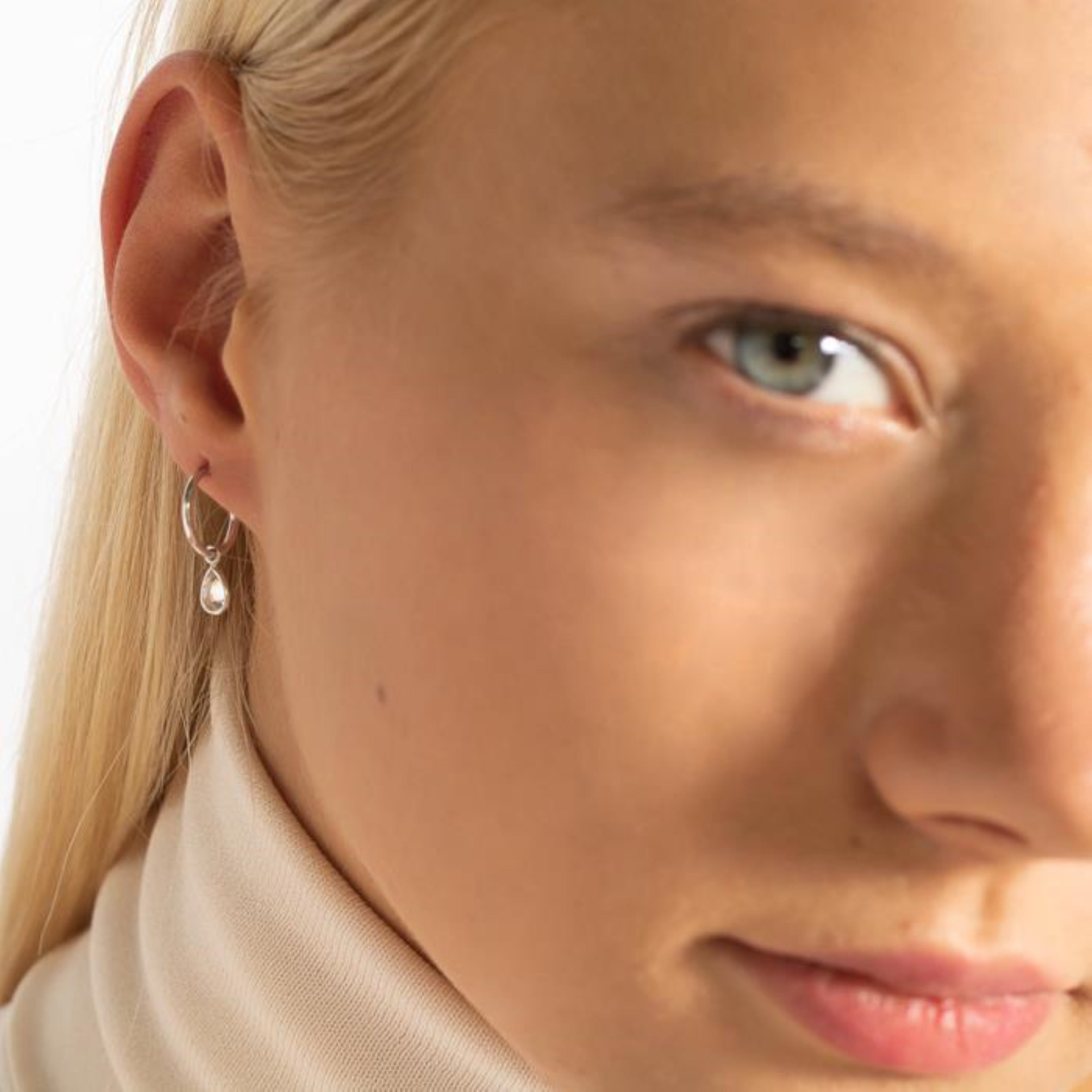 Boucles d'oreilles en argent sterling 925 avec zircon brillant finition rhodiée - Essential