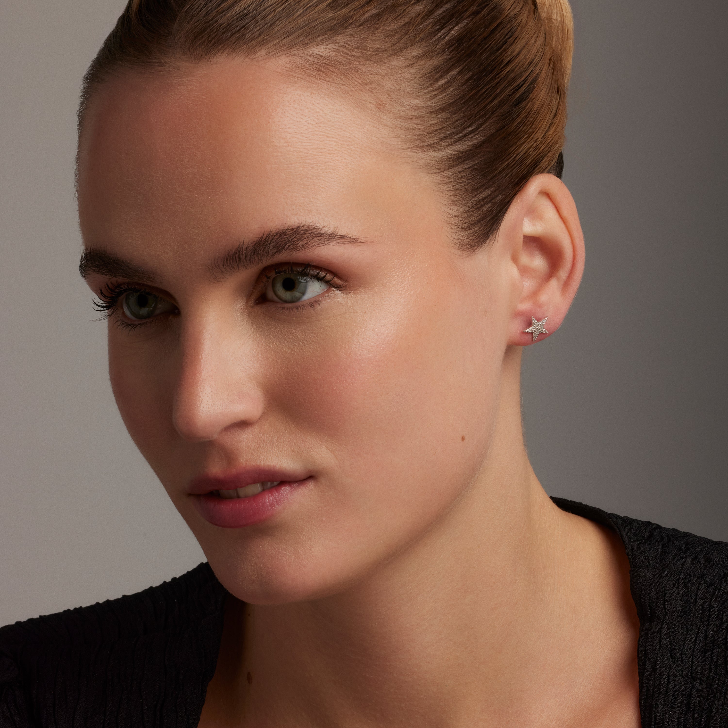 925 Sterling Silver Earrings with Brilliant Zirconia finished in Rhodium - Leilda