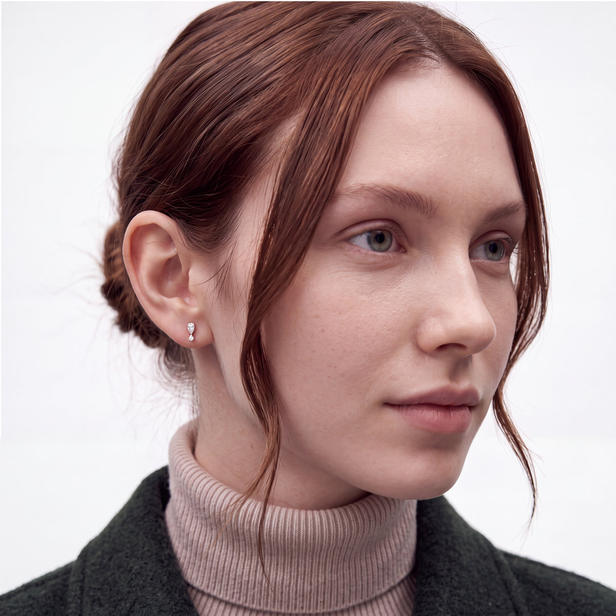 Titanpiercing mit funkelndem Zirkonia – Choangu