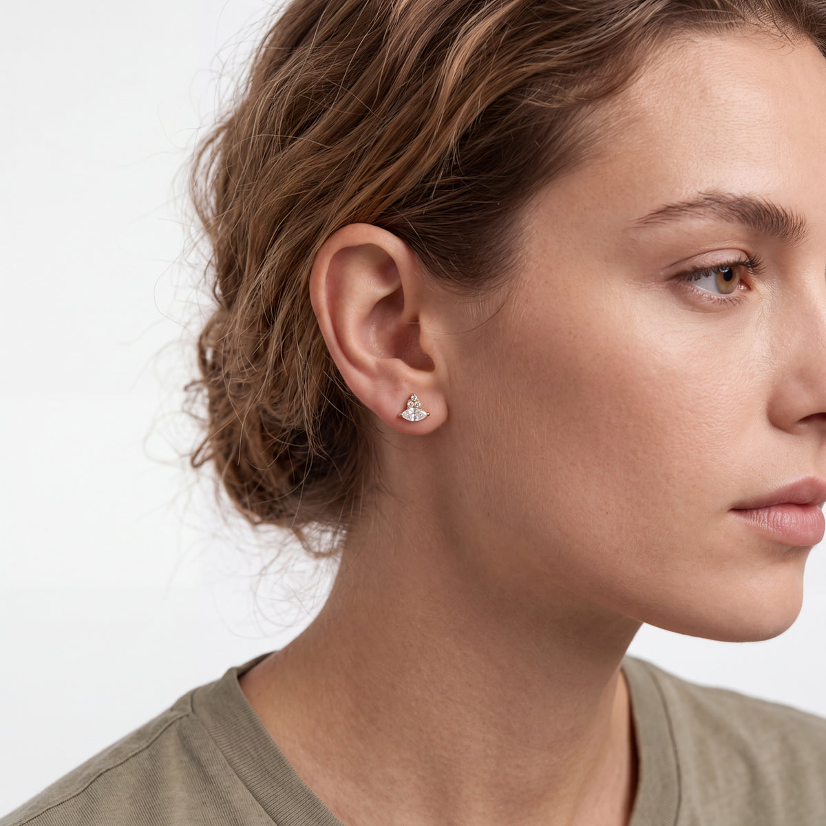 Piercing in titanio con zirconia brillante - Obo