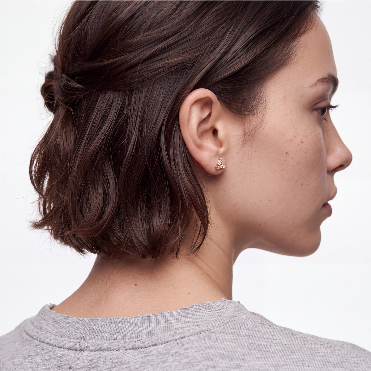Piercing en titane avec zircone brillante - Magan
