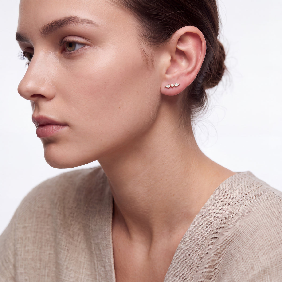 Piercing en titane avec zircone brillante - Halnias