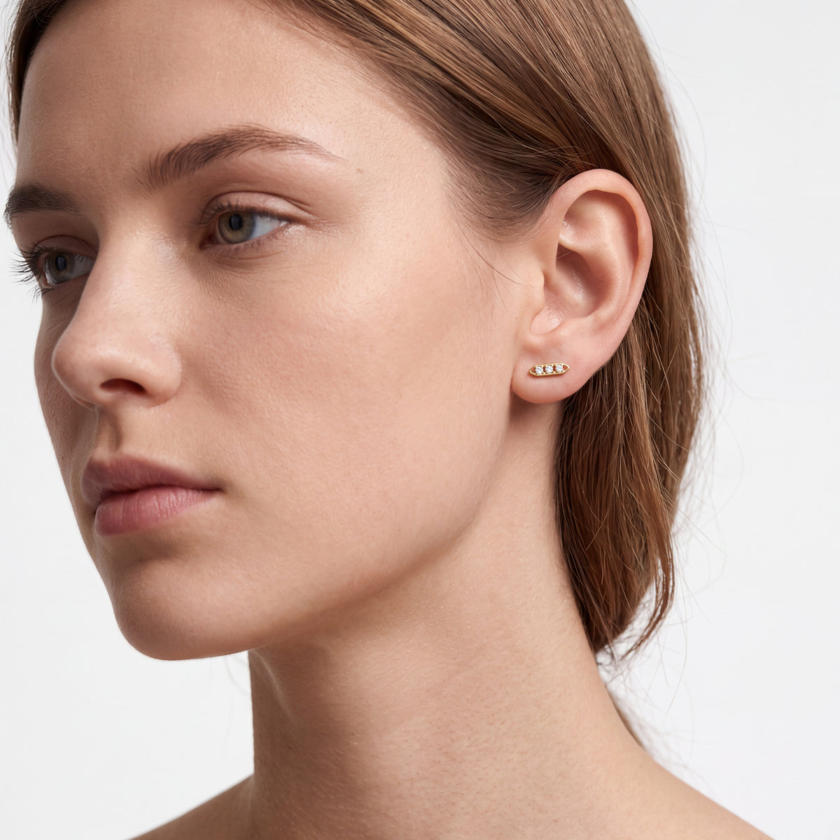 Piercing de titânio com zircónia brilhante - Hemci