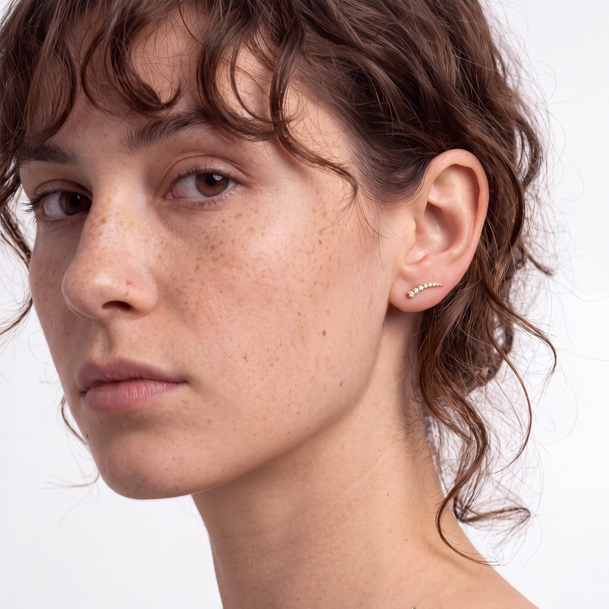 Piercing aus Titan mit funkelndem Zirkonia – Buerzel