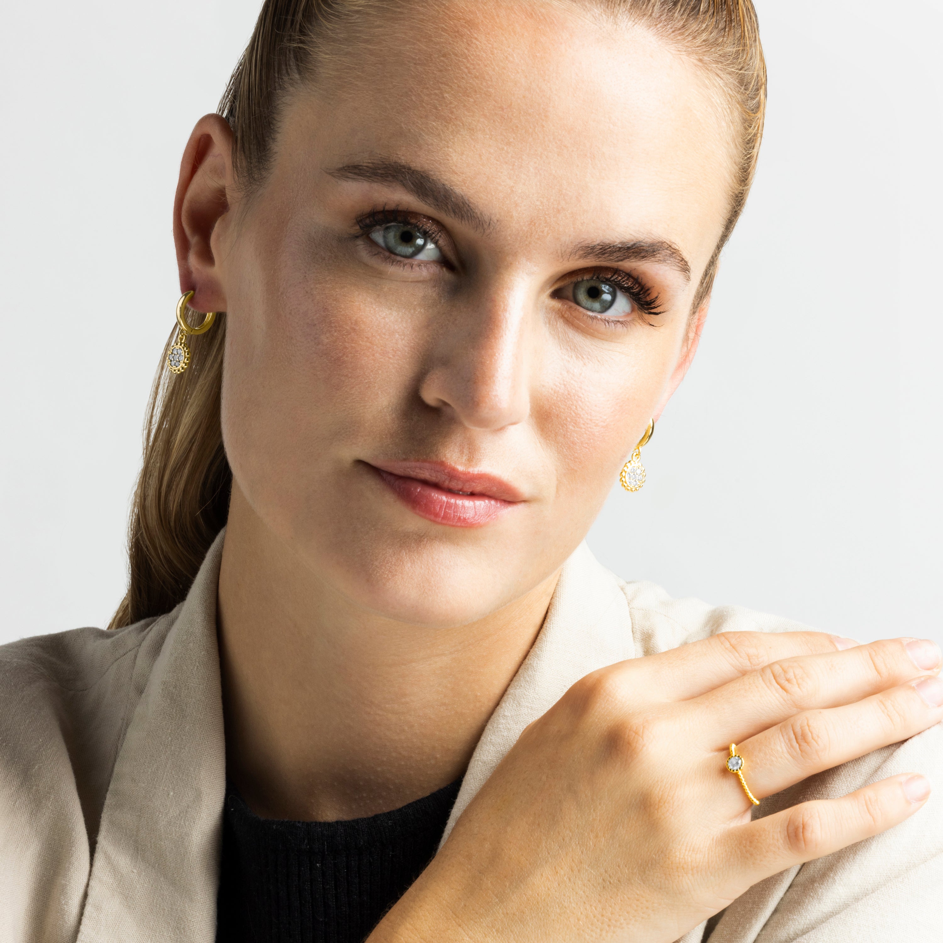 Bague en argent sterling 925 avec zircon brillant finition en or jaune 18K - Naadim