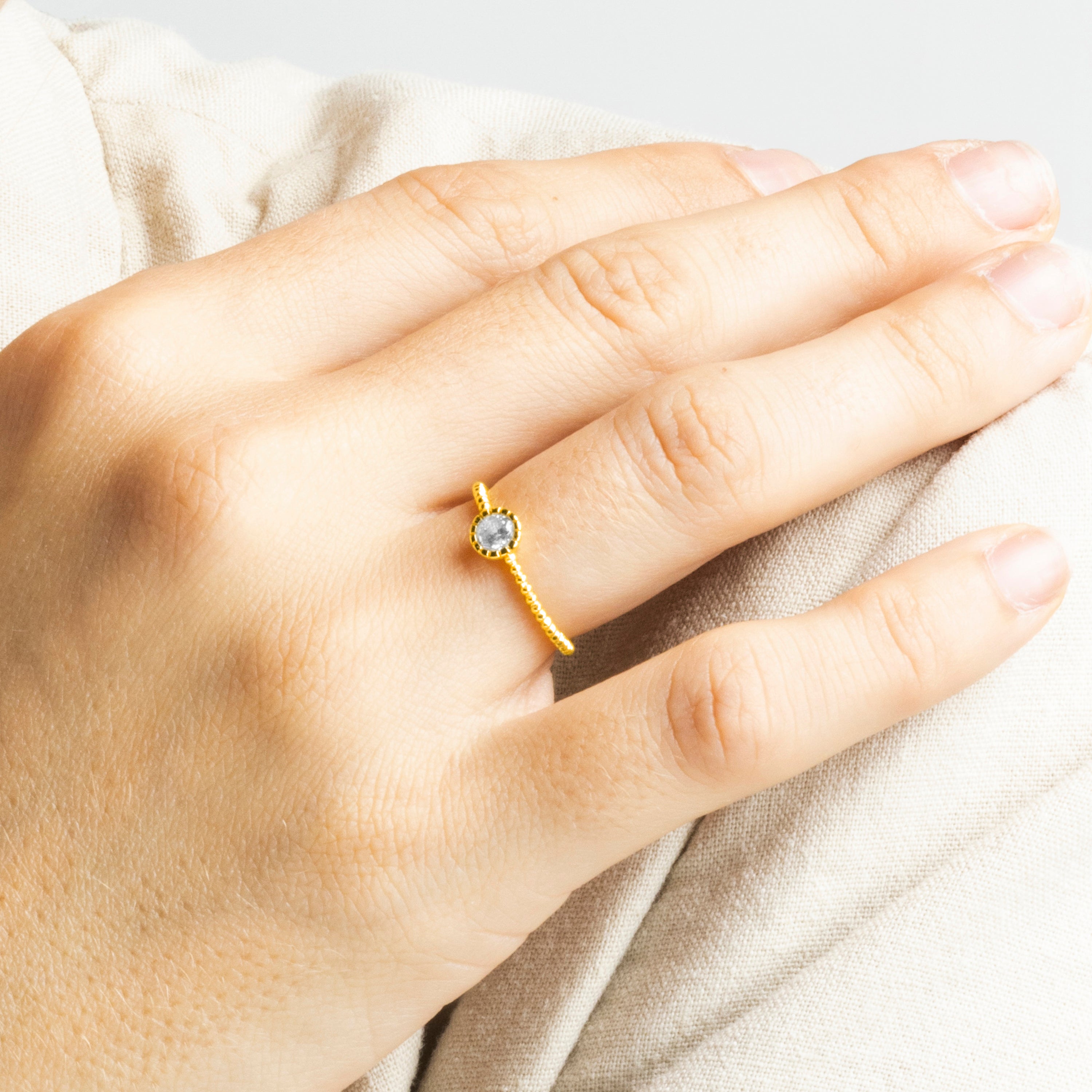 Bague en argent sterling 925 avec zircon brillant finition en or jaune 18K - Naadim