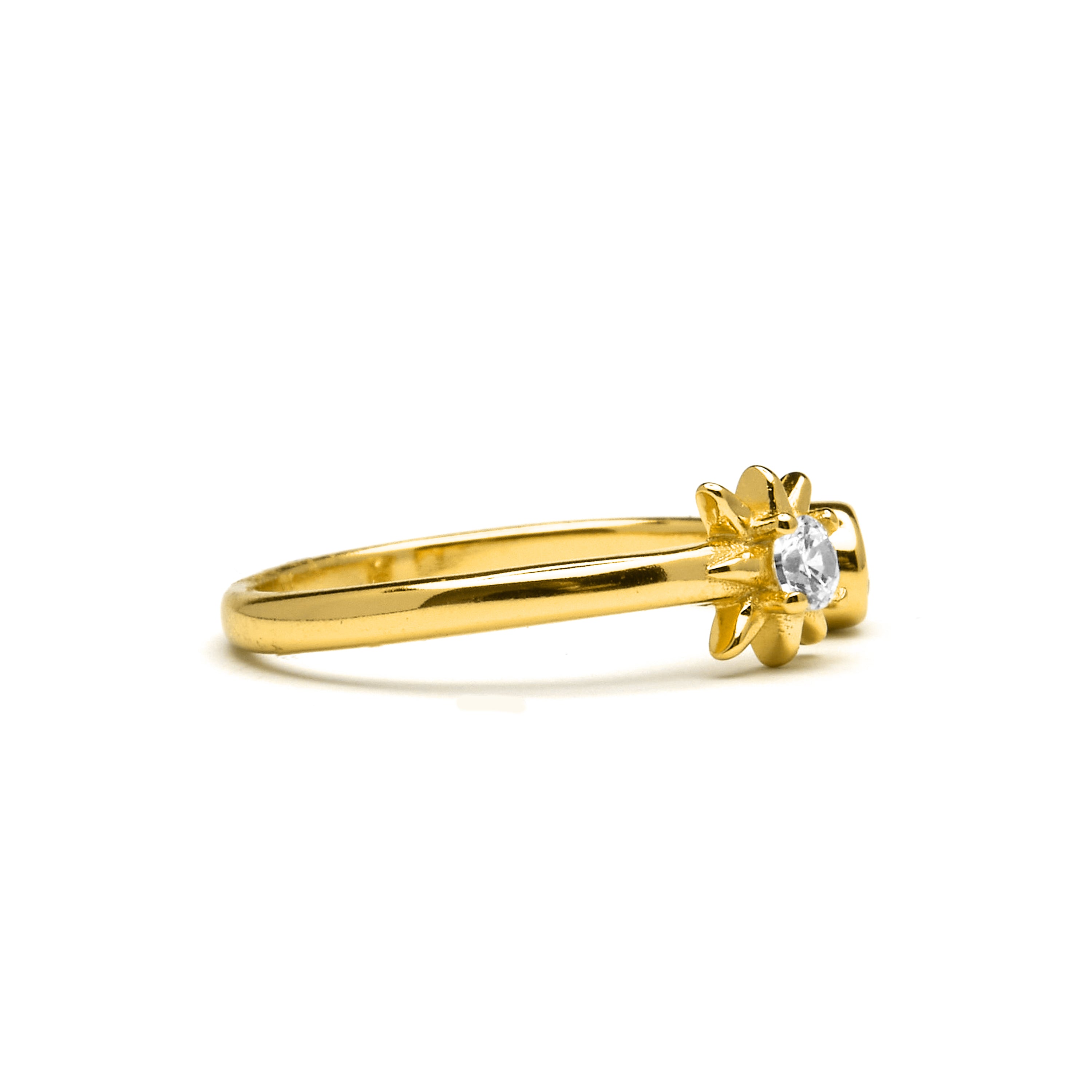 925er Silberring mit glänzendem Zirkonia, vergoldet mit 18K Gelbgold - Lialt