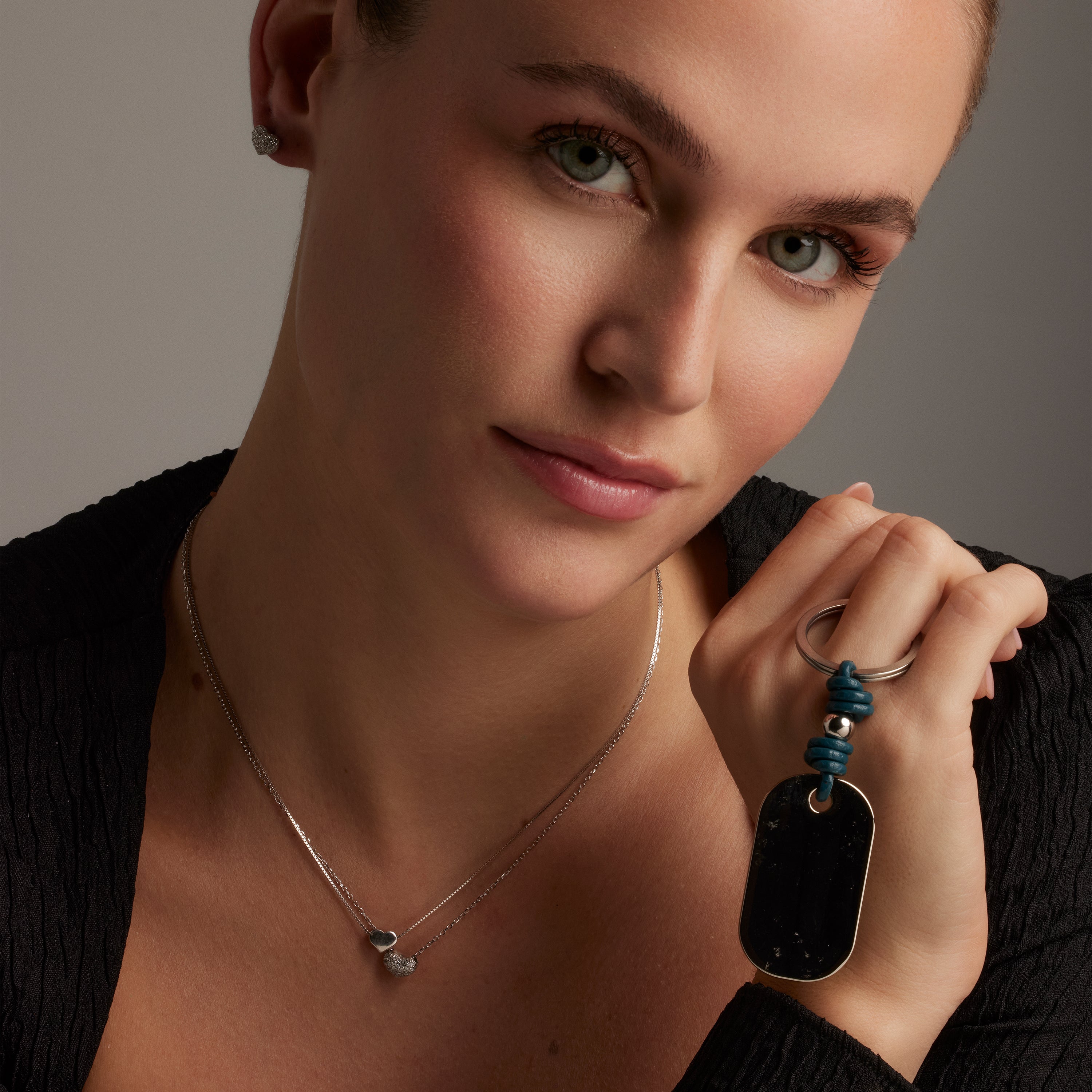 Collana in Argento Sterling 925 con Zirconia Brillante finitura in rodio - Amore