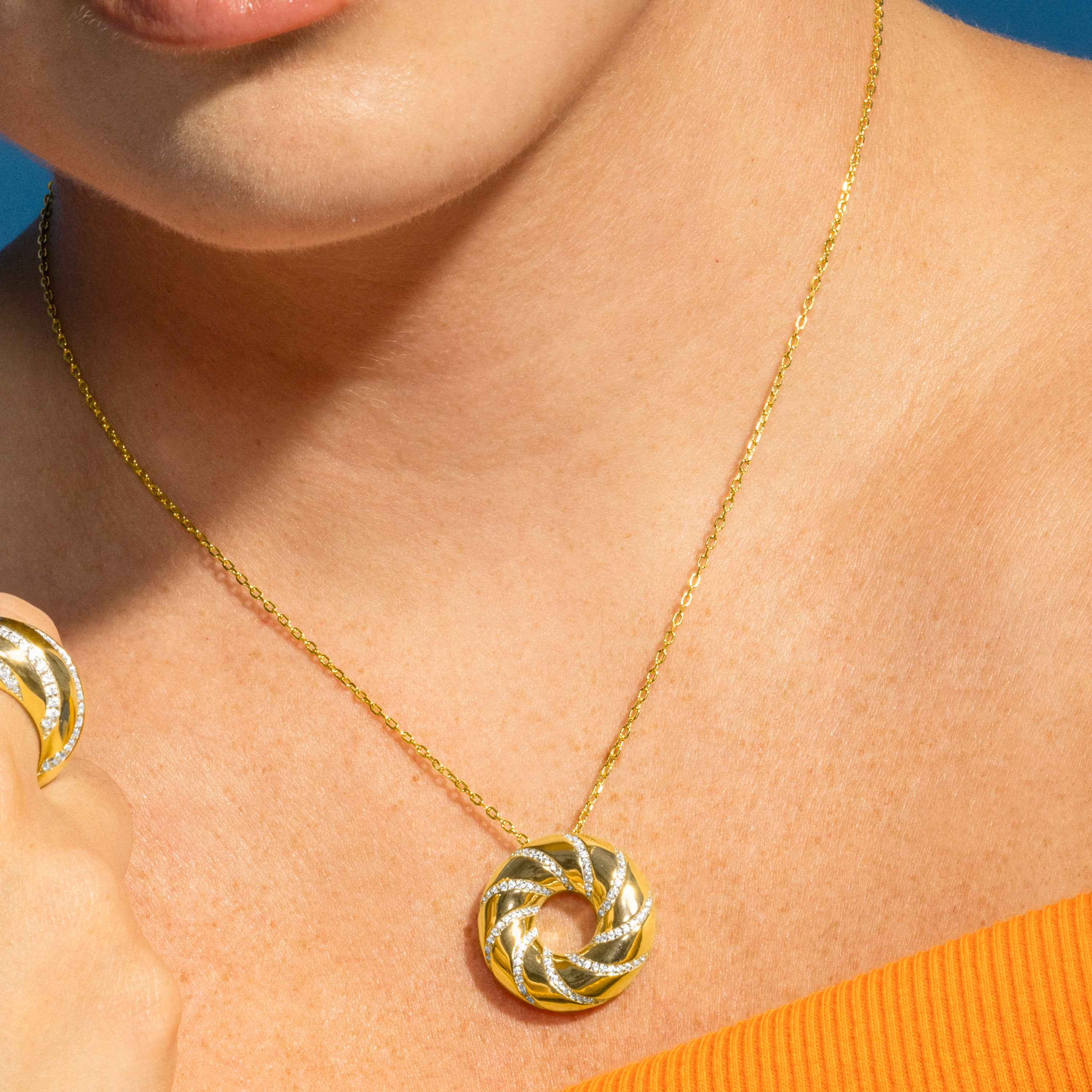Colar de Prata de Lei 925 e Zircónia Brilhante acabamento ouro 18k - Vikai
