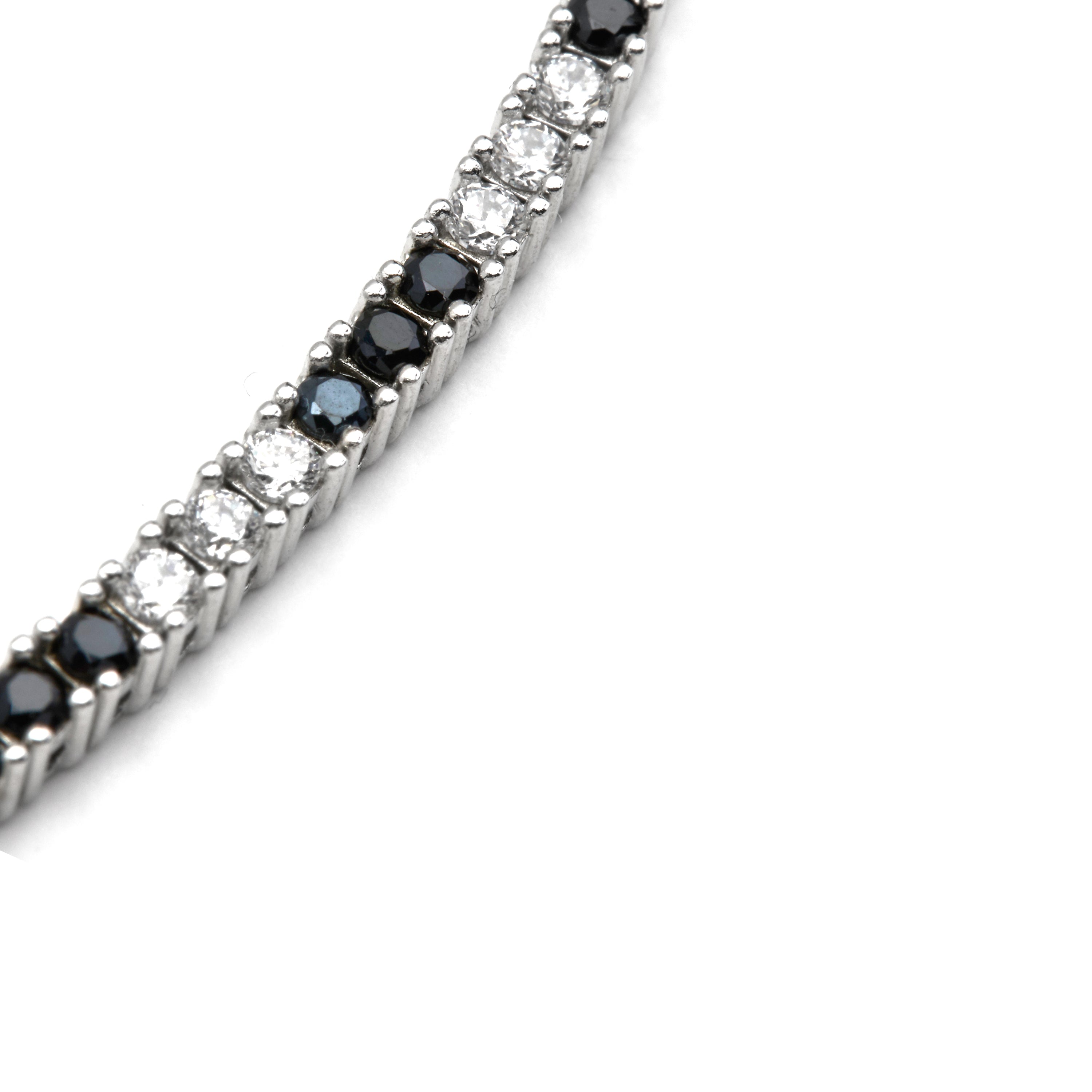 925 Sterling Silver Necklace with Onyx Zirconia finished in rhodium - Tahu