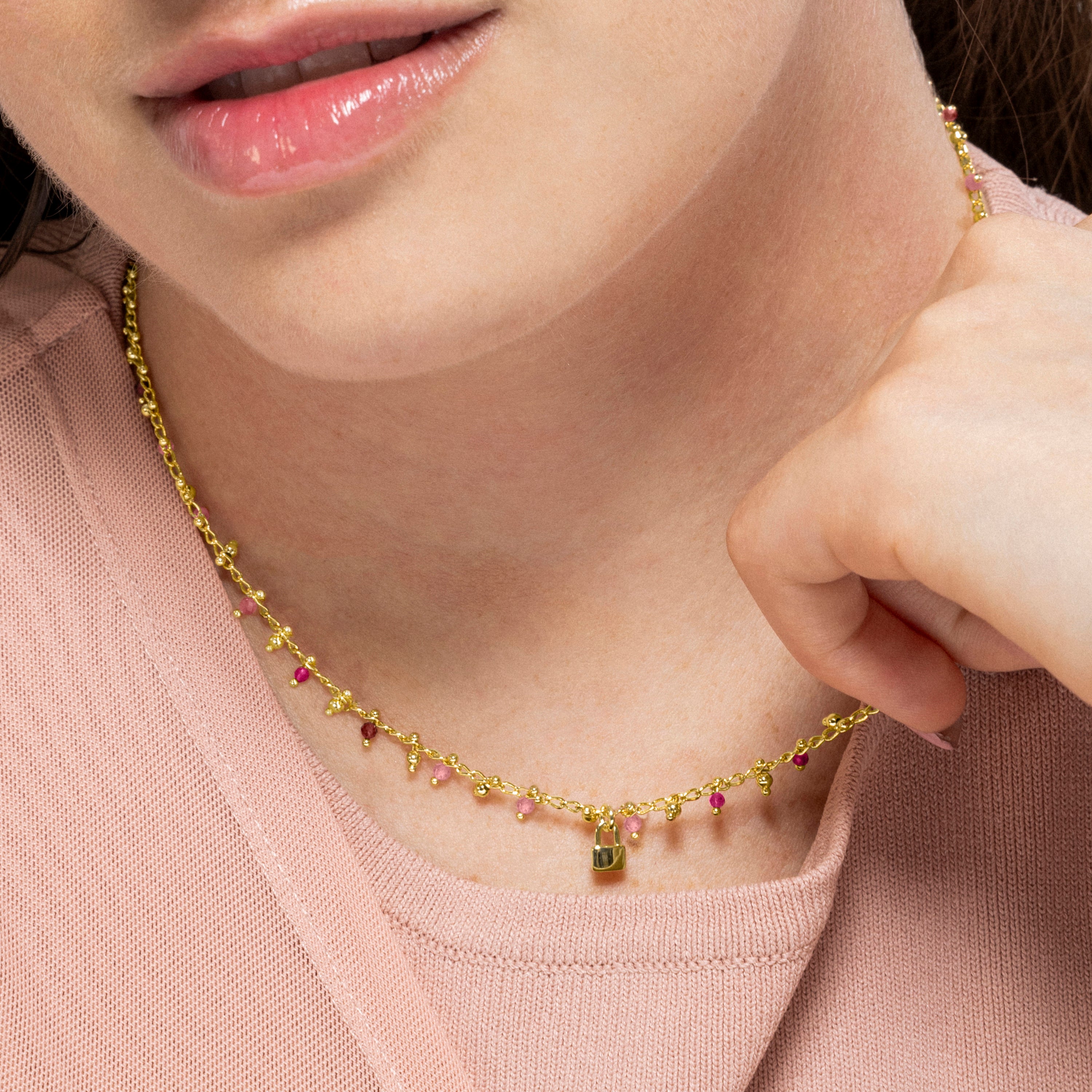 925er Silberhalskette mit rosa Kristall, vergoldet mit 18k - Schloss