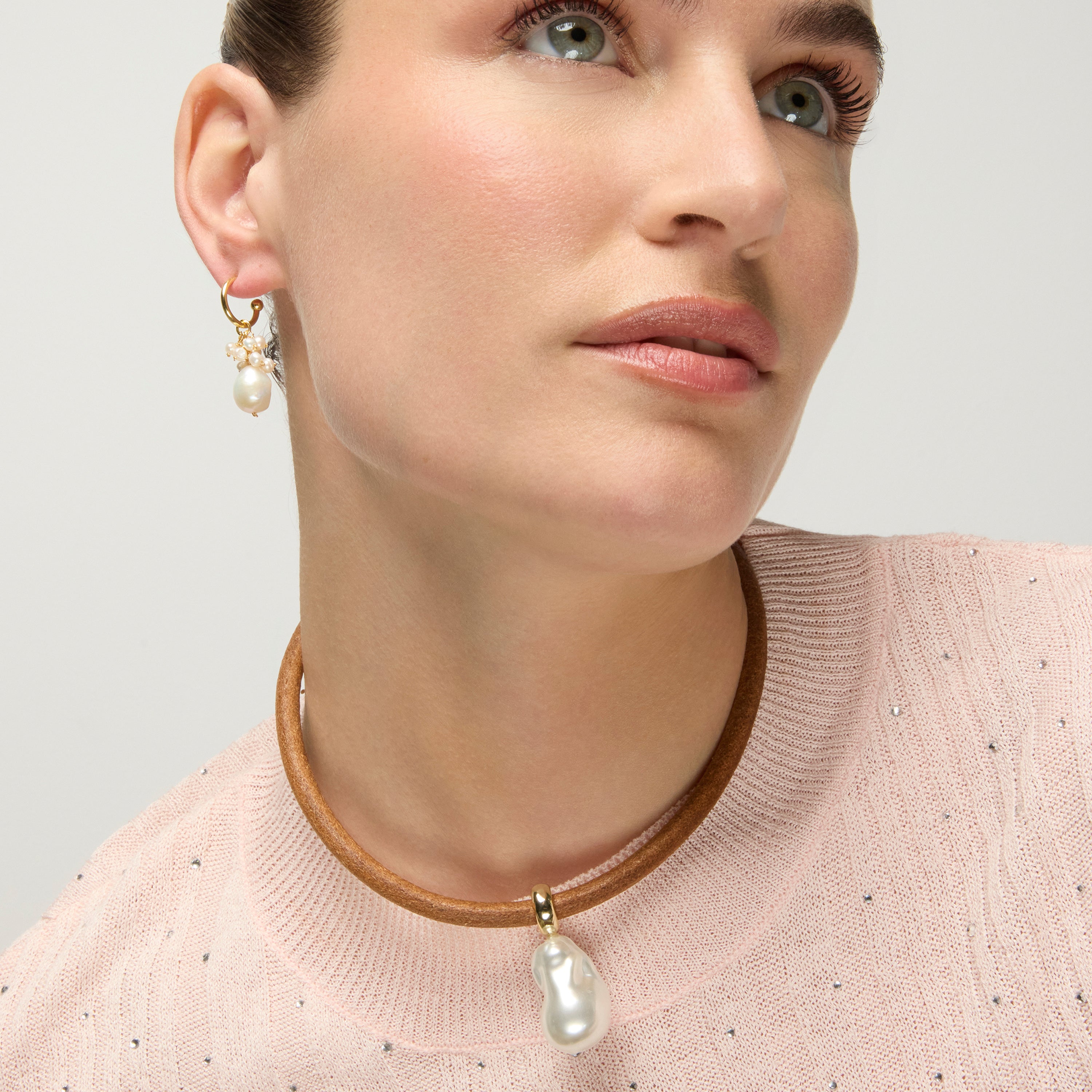 Collier en argent sterling 925 et perle blanche finition or jaune 18k - Abongo