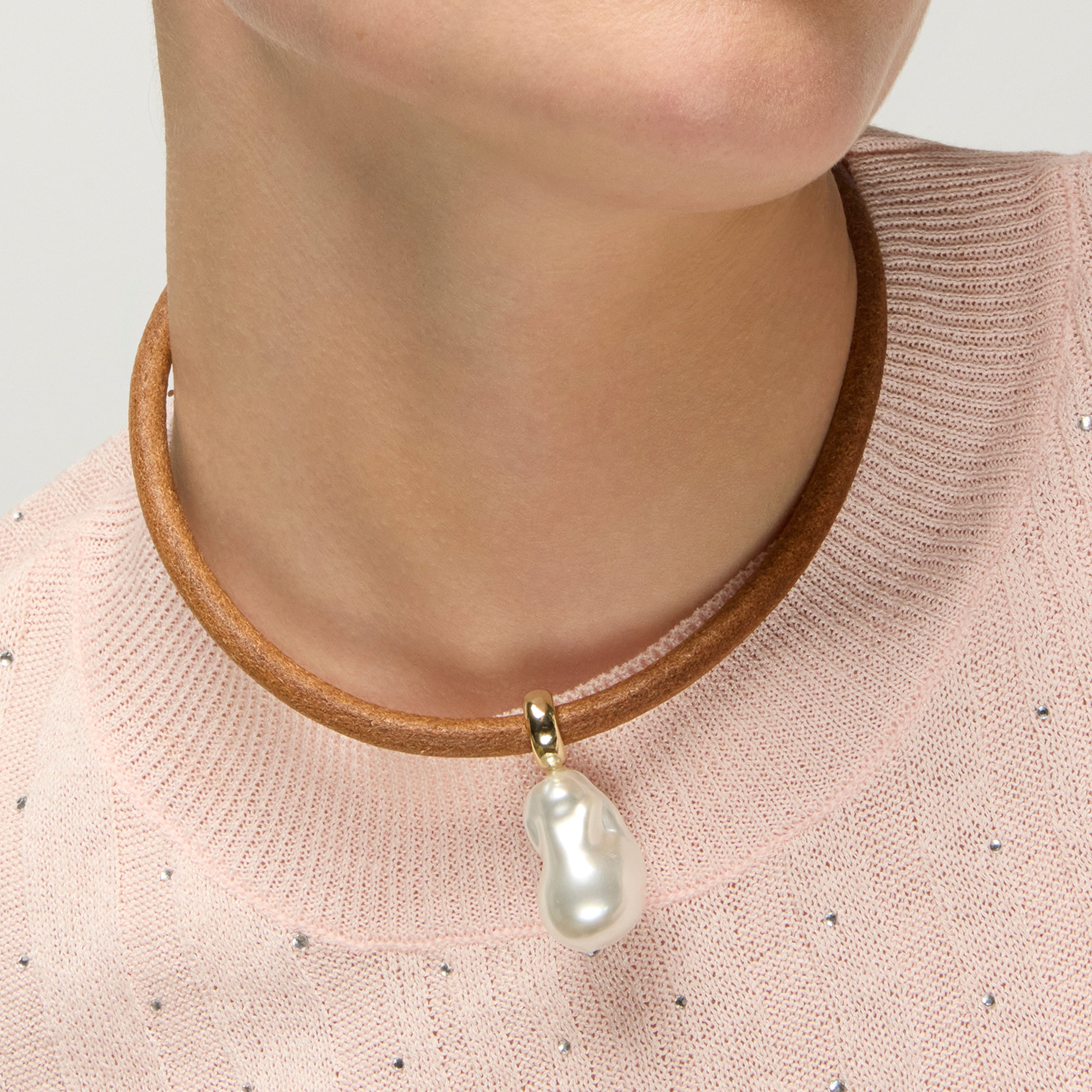 Collier en argent sterling 925 et perle blanche finition or jaune 18k - Abongo